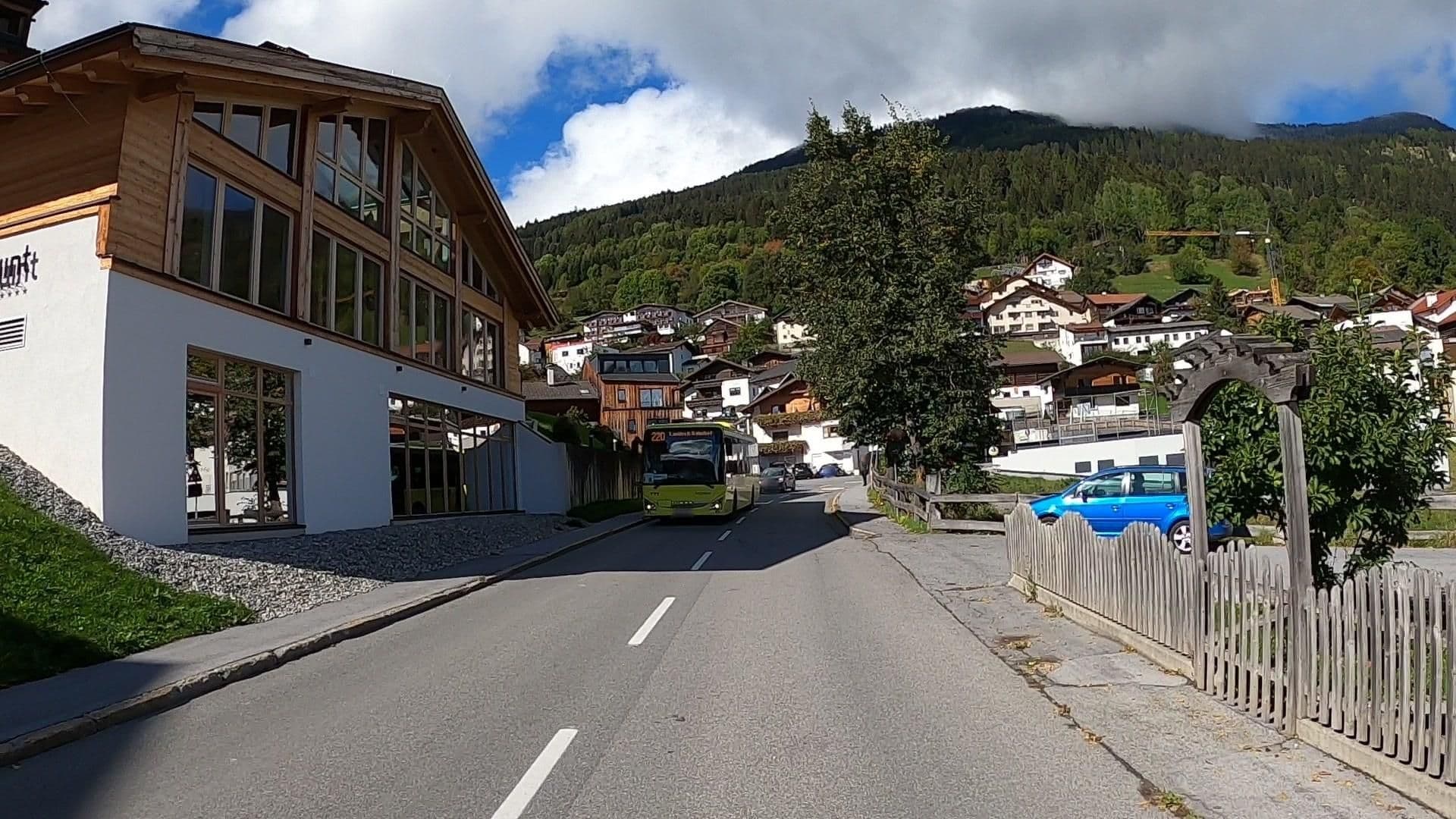 Street view near Hotel Puint Ladis, Serfaus, Fiss, Tirol Winter, Sommer, Wandern, Prutz — © osmplus_org (CC BY-SA · Mapillary)