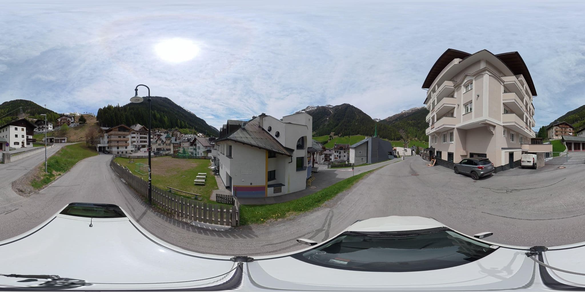 Street view near Hotel Garni Grütter, Ischgl — © osmplus_org (CC BY-SA · Mapillary)