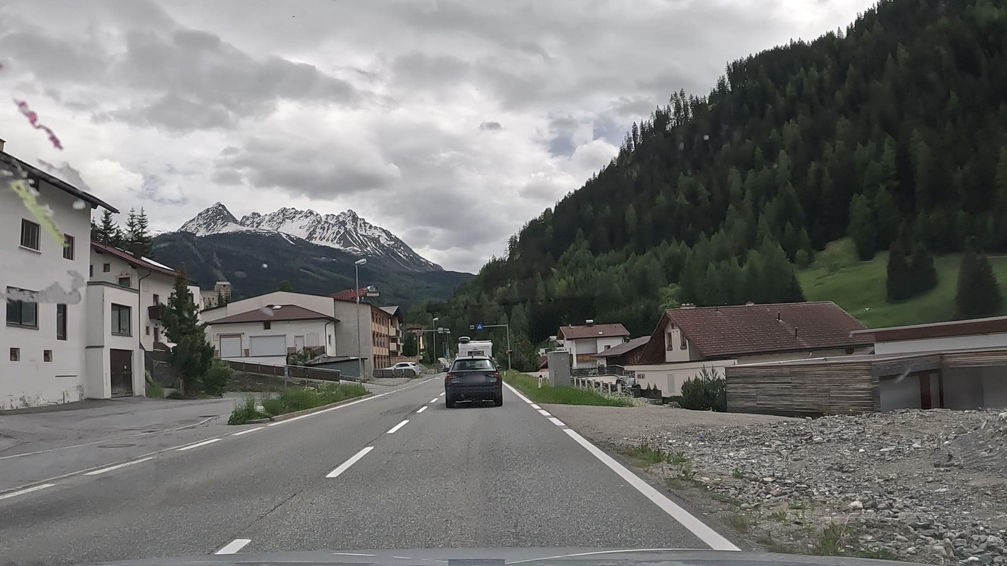 Street view near Pension Haus Schloßberg, Nauders — © stefanro74 (CC BY-SA · Mapillary)