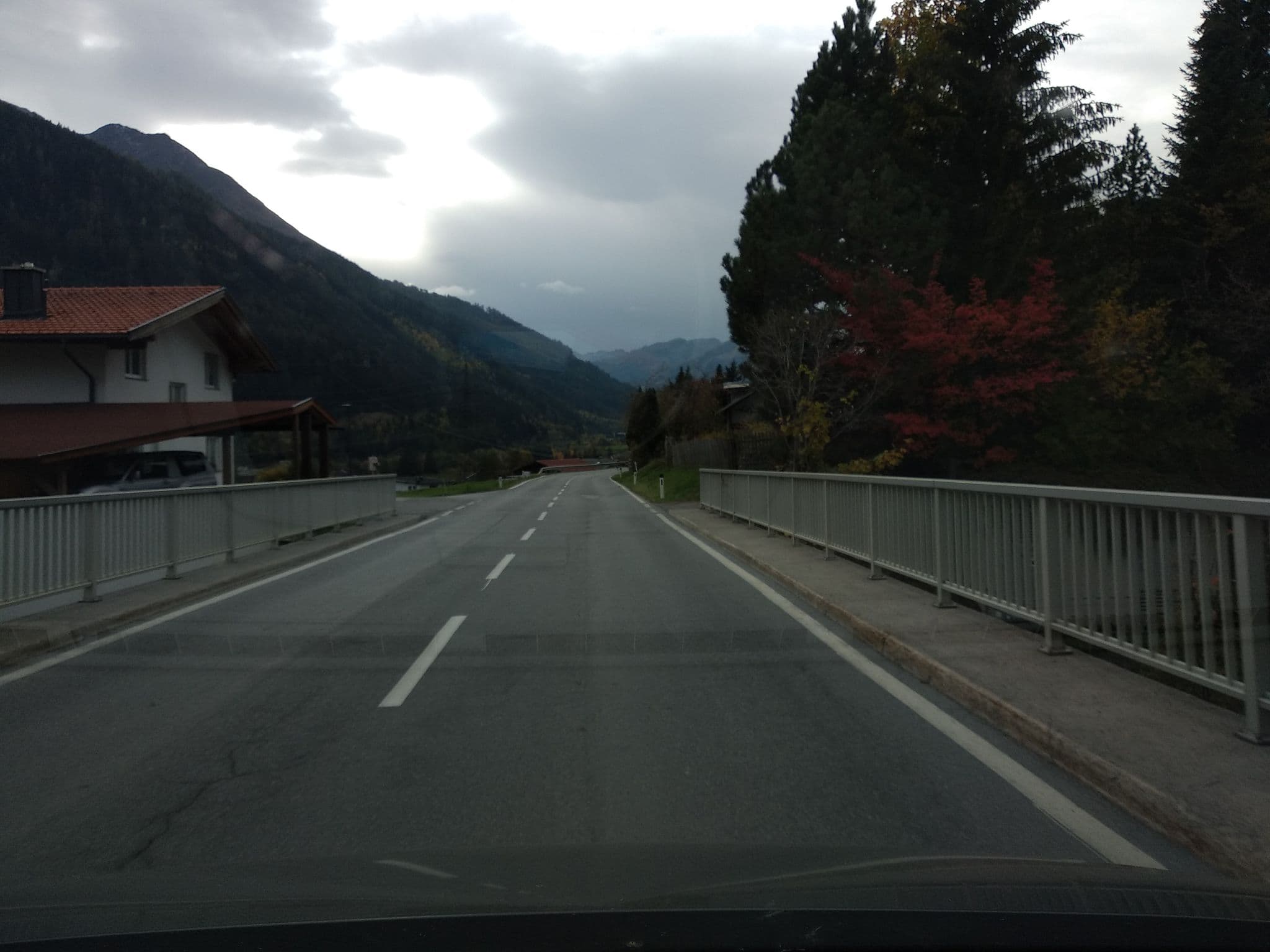 Street view near Brunnenhof am Pettneu, Pettneu — © canadarunner (CC BY-SA · Mapillary)