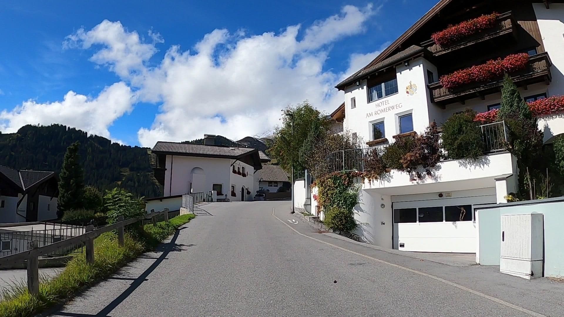 Street view near Appartements Fodia, Fiss — © osmplus_org (CC BY-SA · Mapillary)