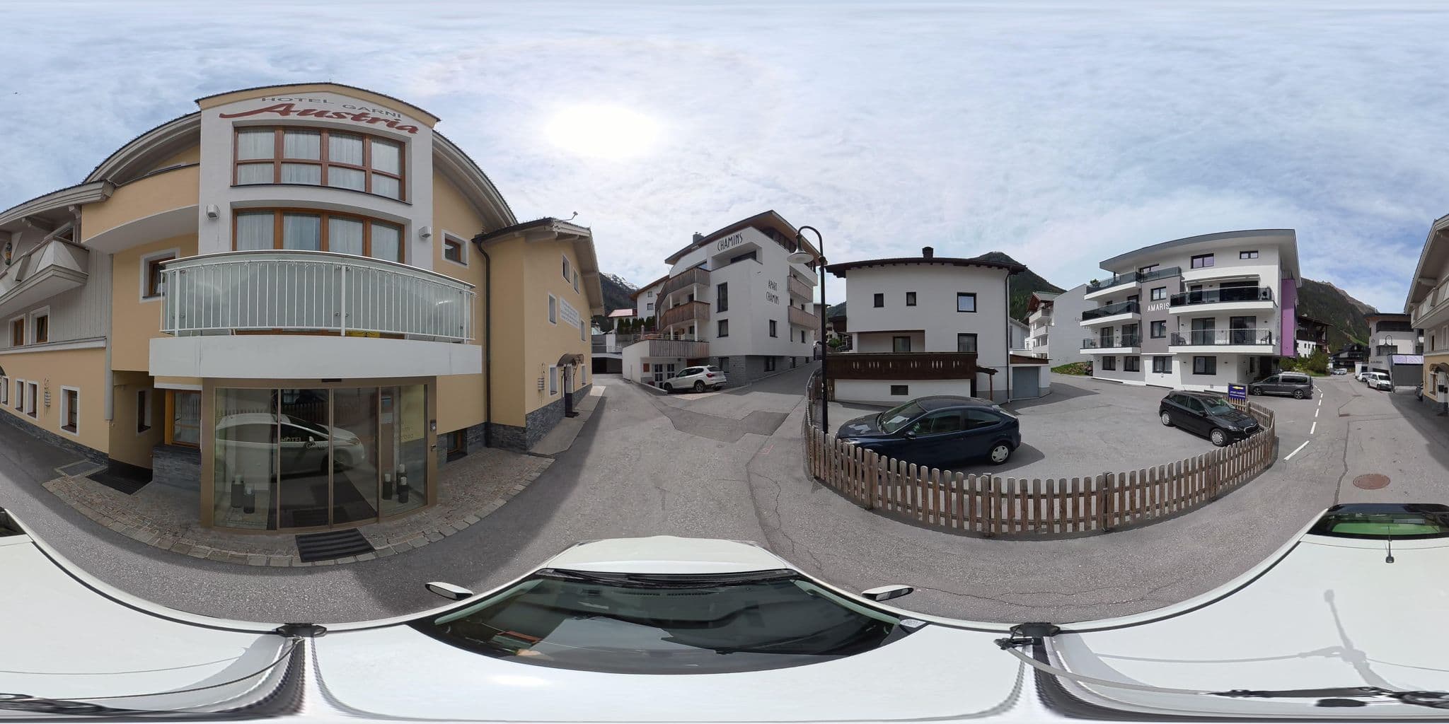 Street view near Elisabeth Arthotel, Ischgl — © osmplus_org (CC BY-SA · Mapillary)