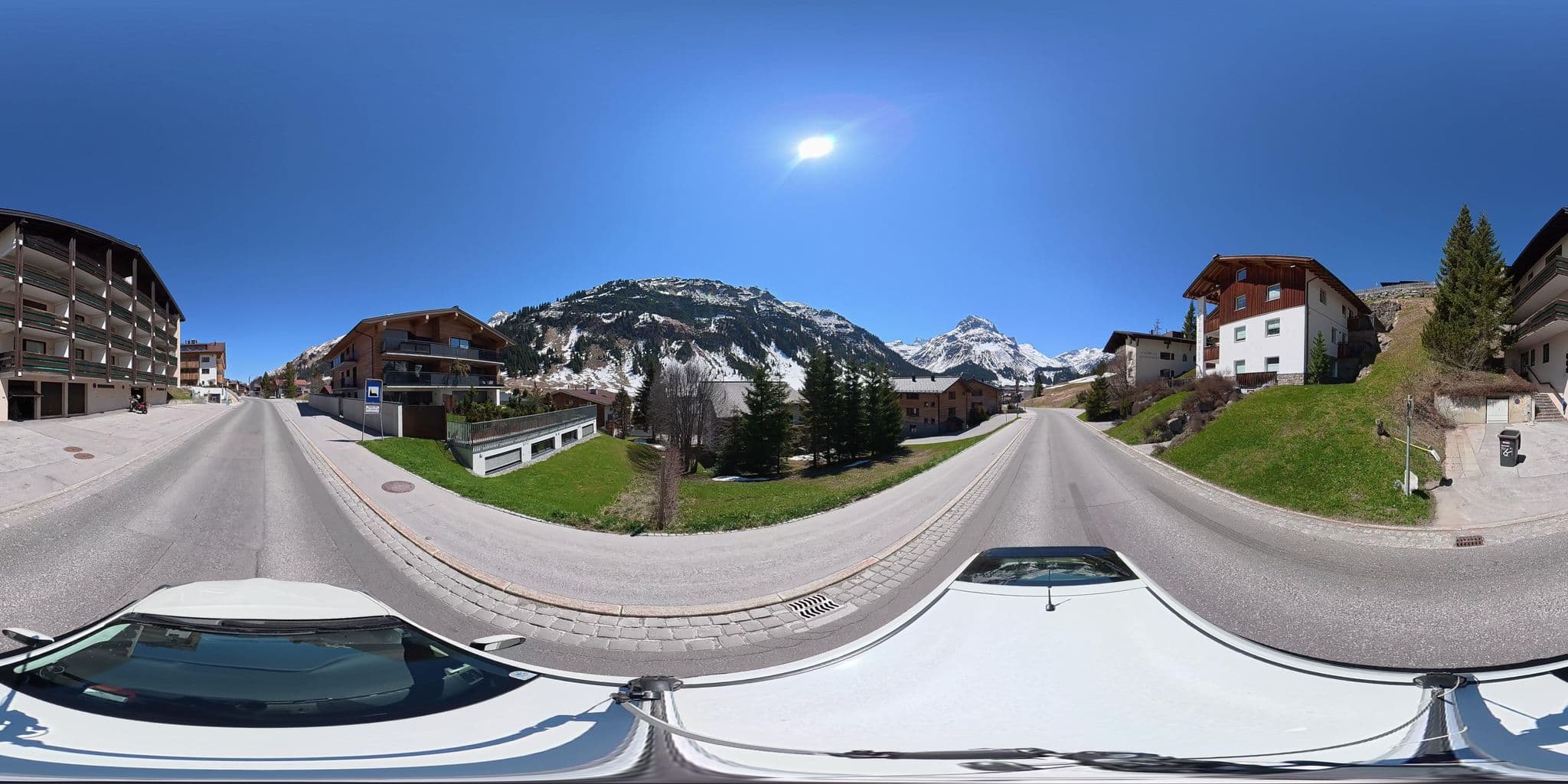 Street view near Haus Iris, Lech — © osmplus_org (CC BY-SA · Mapillary)