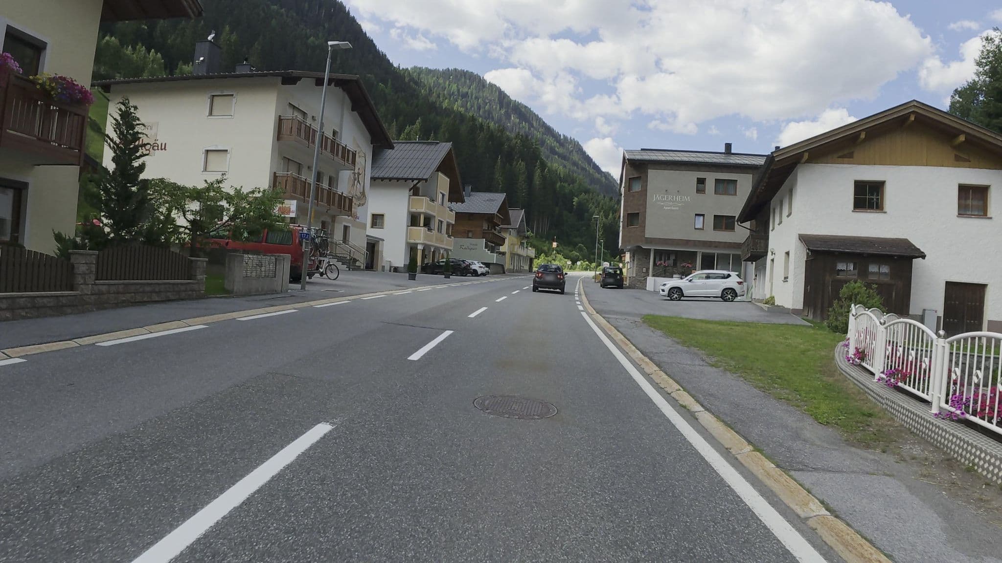 Street view near Apart Handle, Kappl — © Guzzi_Franze (CC BY-SA · Mapillary)
