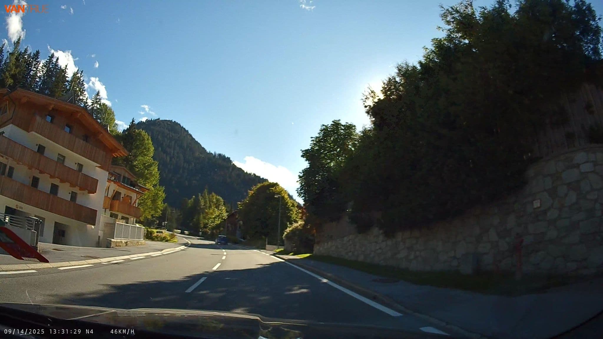 Street view near Haus Rali, St Anton am Arlberg — © fcignat (CC BY-SA · Mapillary)
