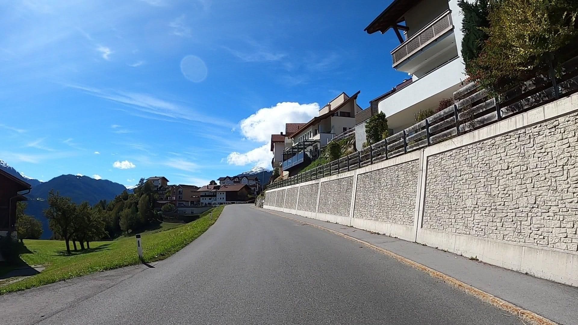 Street view near Appart Ambiente, Fiss — © osmplus_org (CC BY-SA · Mapillary)