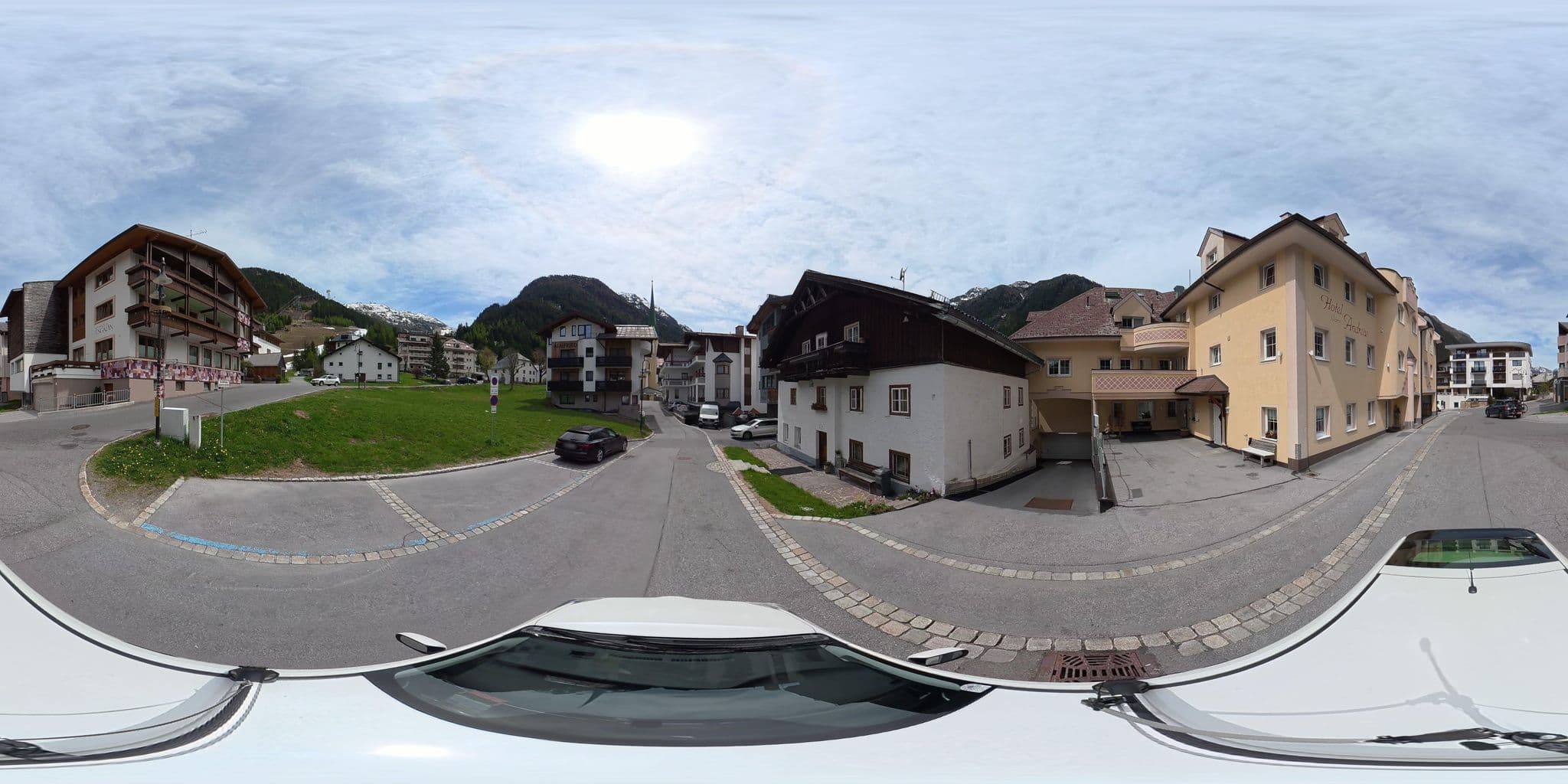 Street view near Ing. Andreas Josef Kurz, Ischgl — © osmplus_org (CC BY-SA · Mapillary)