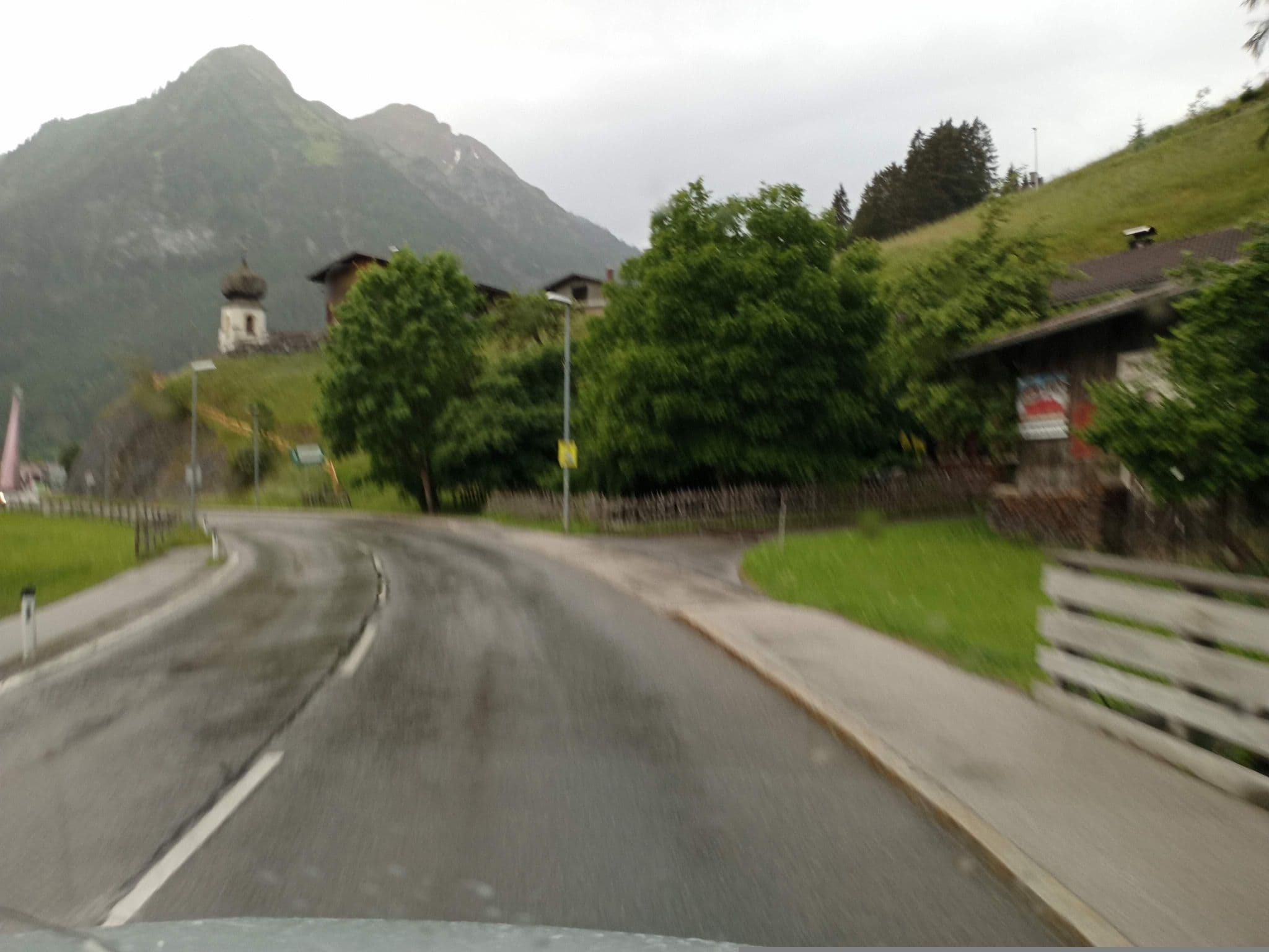 Street view near Haus Tirol Inh Edwin u Hedwig Schnöller, Pettneu — © atze02 (CC BY-SA · Mapillary)