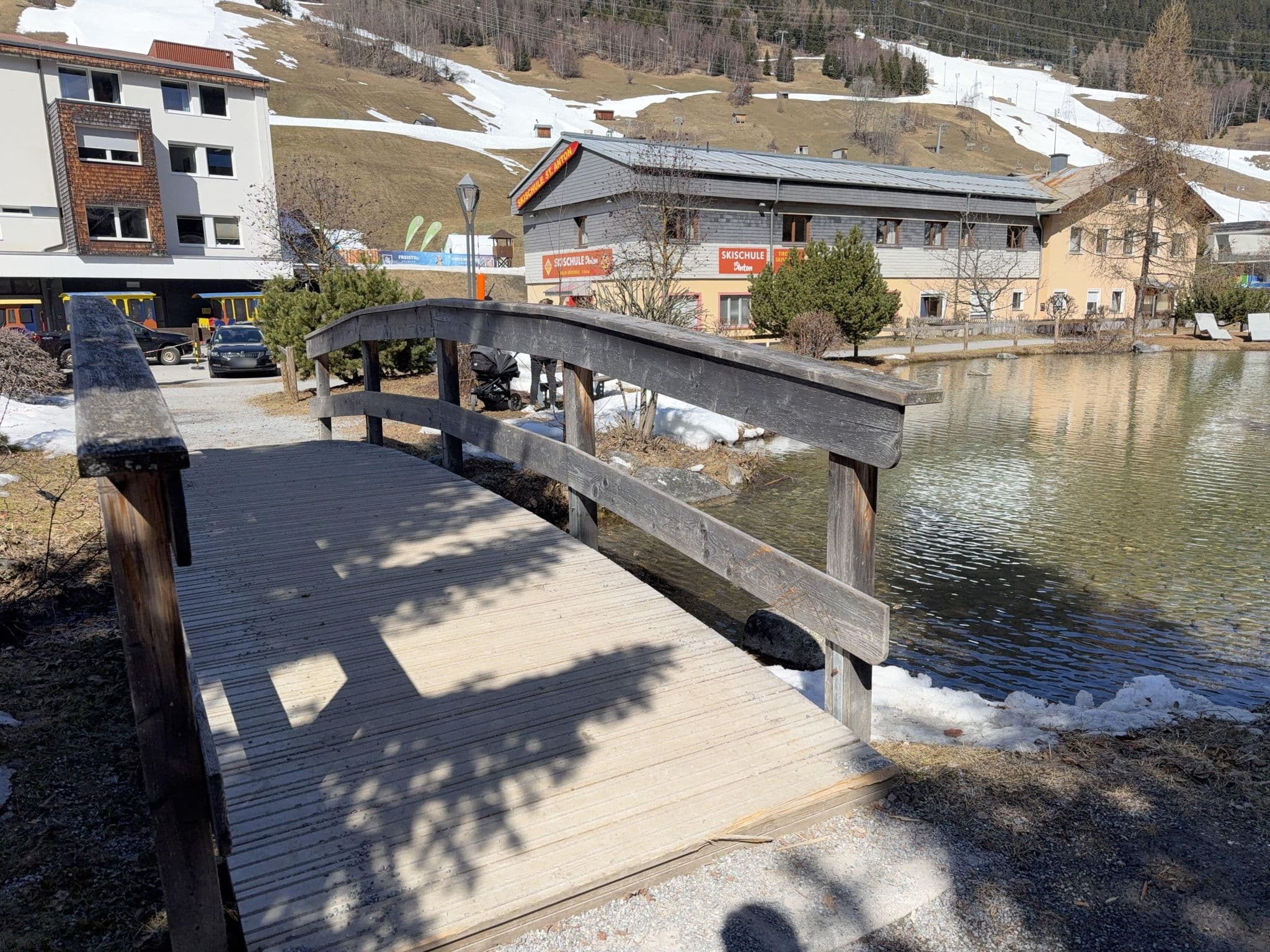 Street view near Peter Nohl, Hotel Montjola, St Anton am Arlberg — © RSTQ (CC BY-SA · Mapillary)