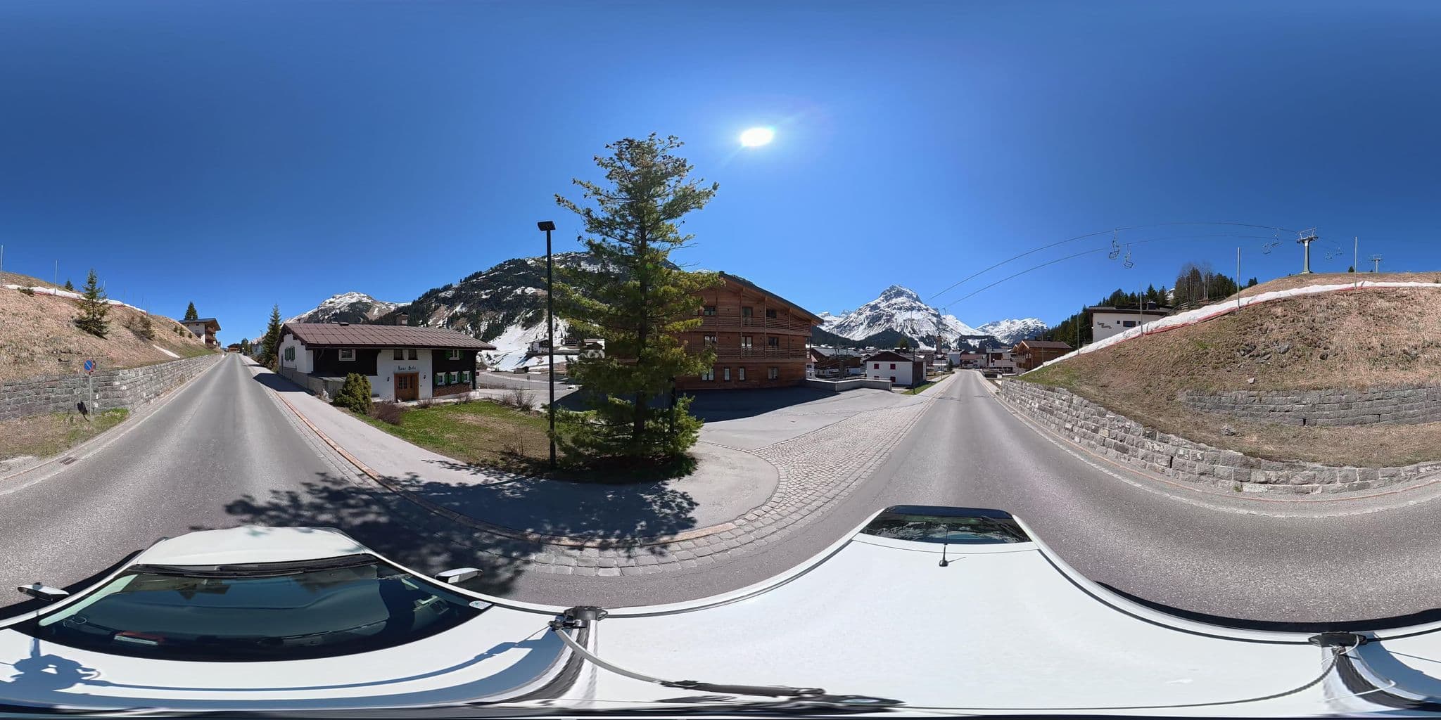 Street view near Naturhaus Loacker, Lech — © osmplus_org (CC BY-SA · Mapillary)