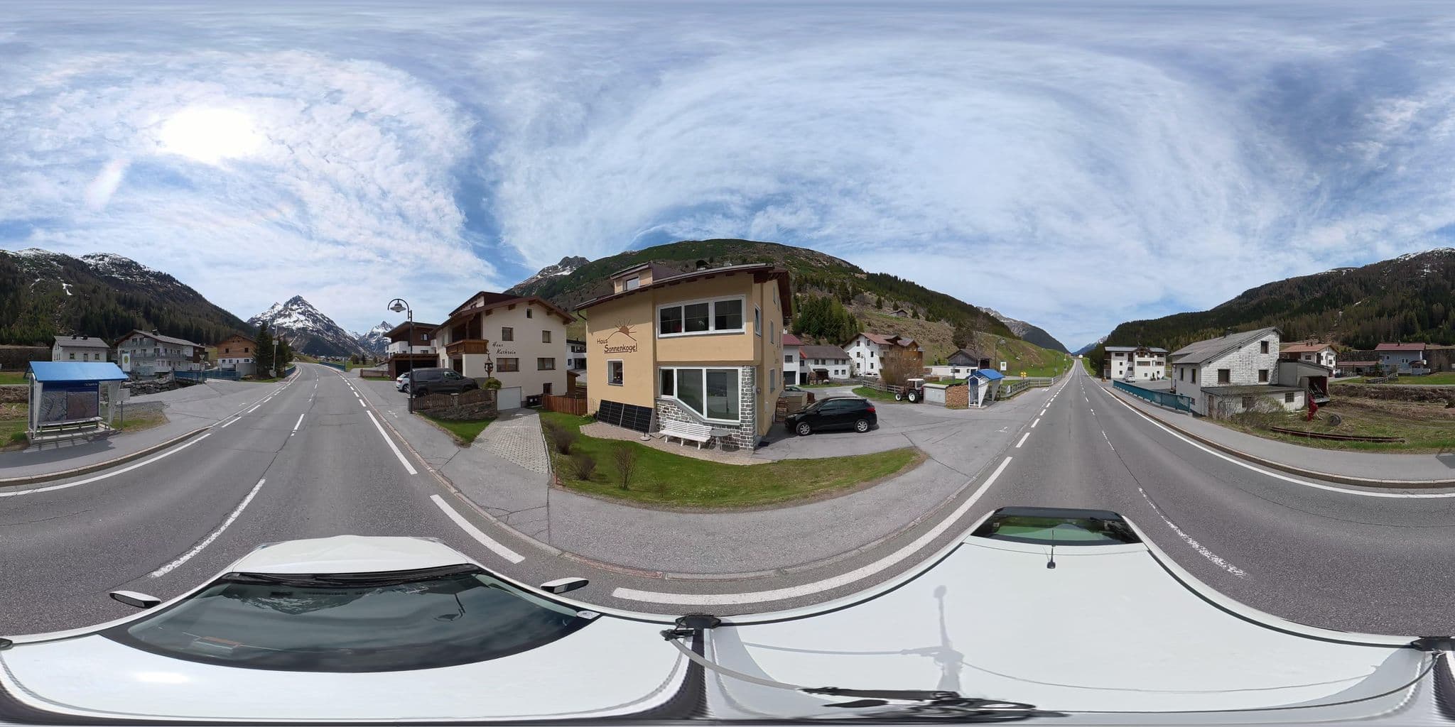Street view near Sonnenkogel, Ischgl — © osmplus_org (CC BY-SA · Mapillary)