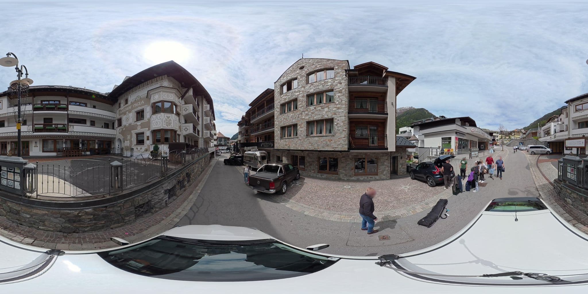 Street view near Parth, Ischgl — © osmplus_org (CC BY-SA · Mapillary)