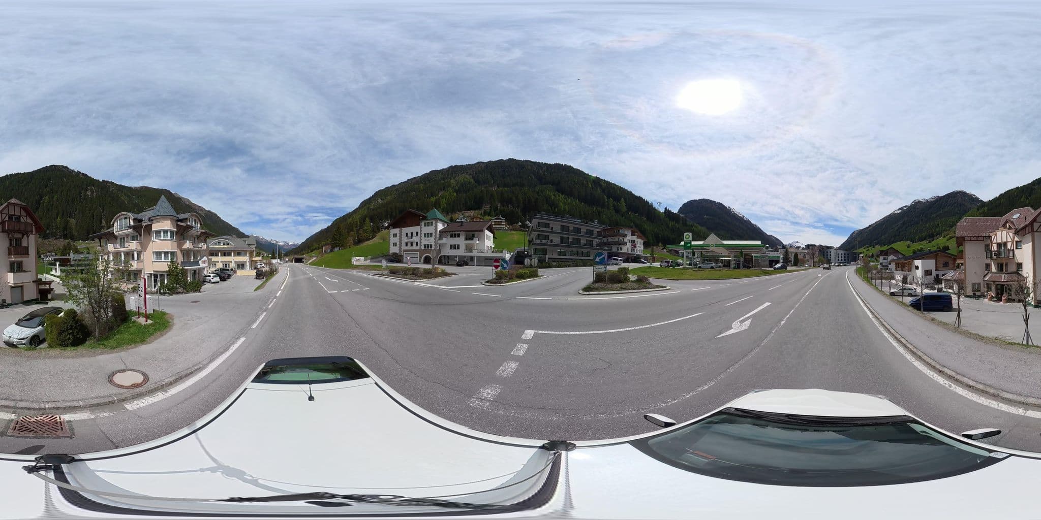 Street view near Ida Hotel, Ischgl — © osmplus_org (CC BY-SA · Mapillary)