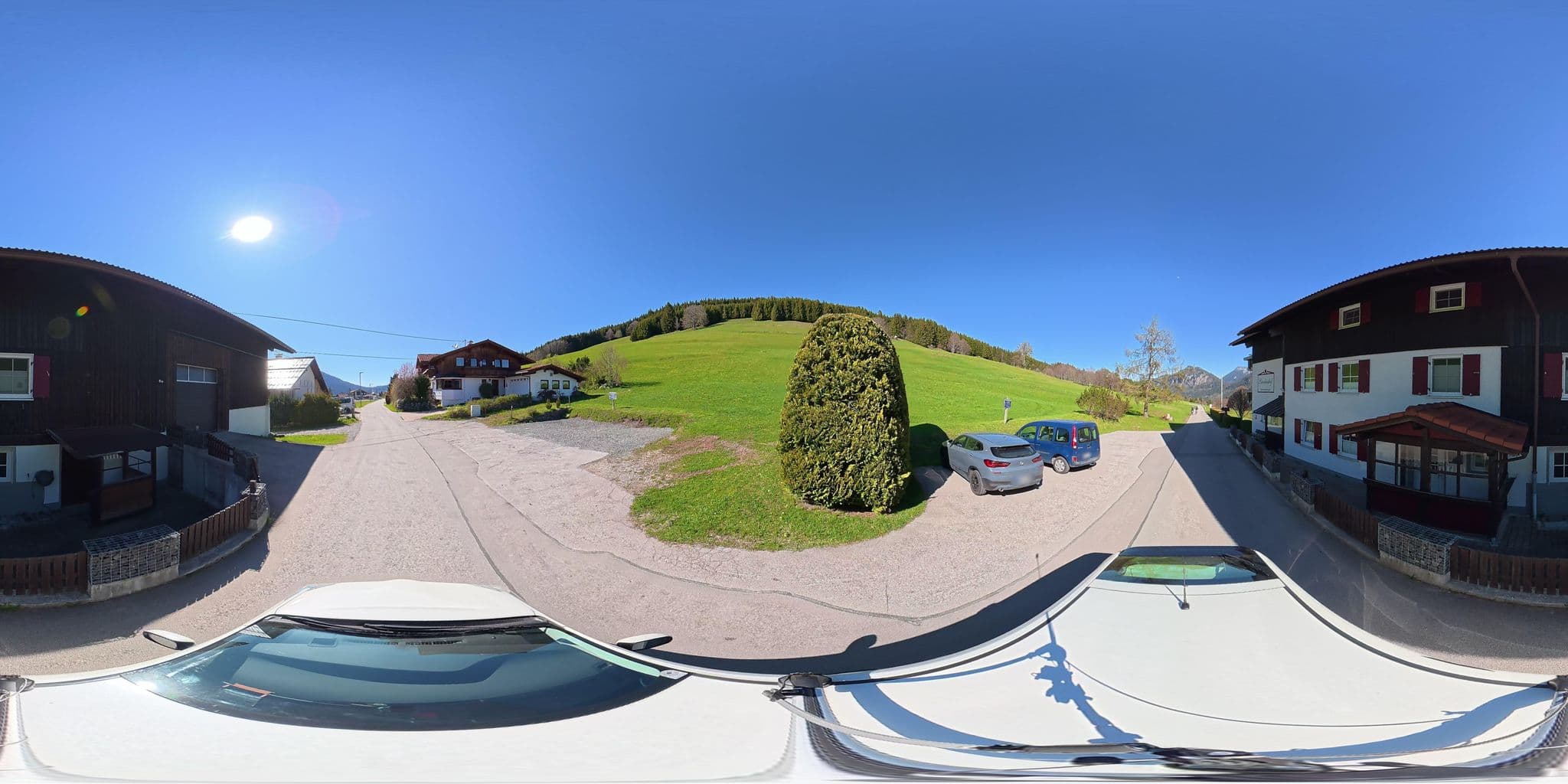 Street view near Bauernhof Larchenhof, Tannheim — © osmplus_org (CC BY-SA · Mapillary)