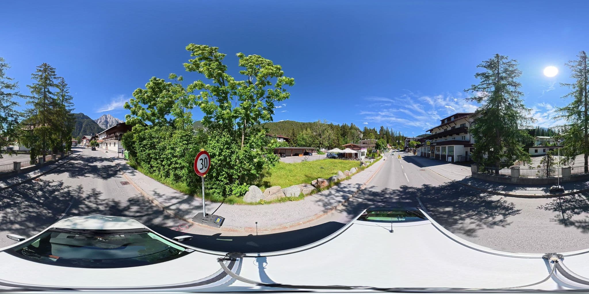 Street view near Pension u Appartements Alpina, Leutasch — © osmplus_org (CC BY-SA · Mapillary)