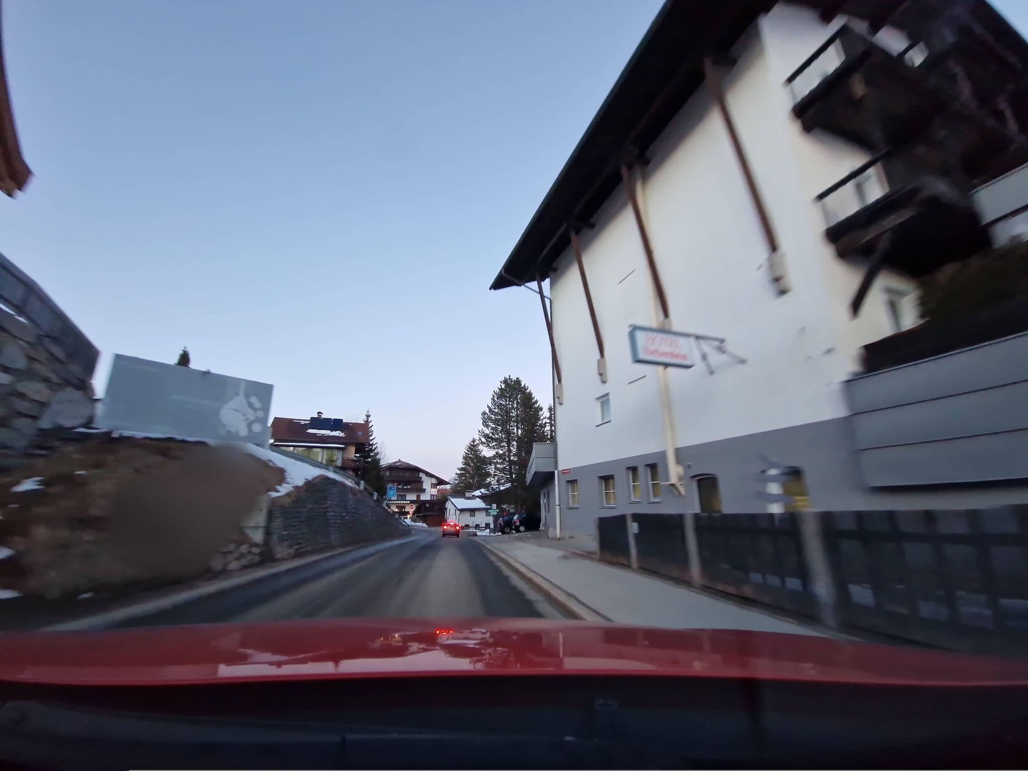 Street view near Skischule Cross Country Academy, Seefeld in Tirol — © mcliquid (CC BY-SA · Mapillary)