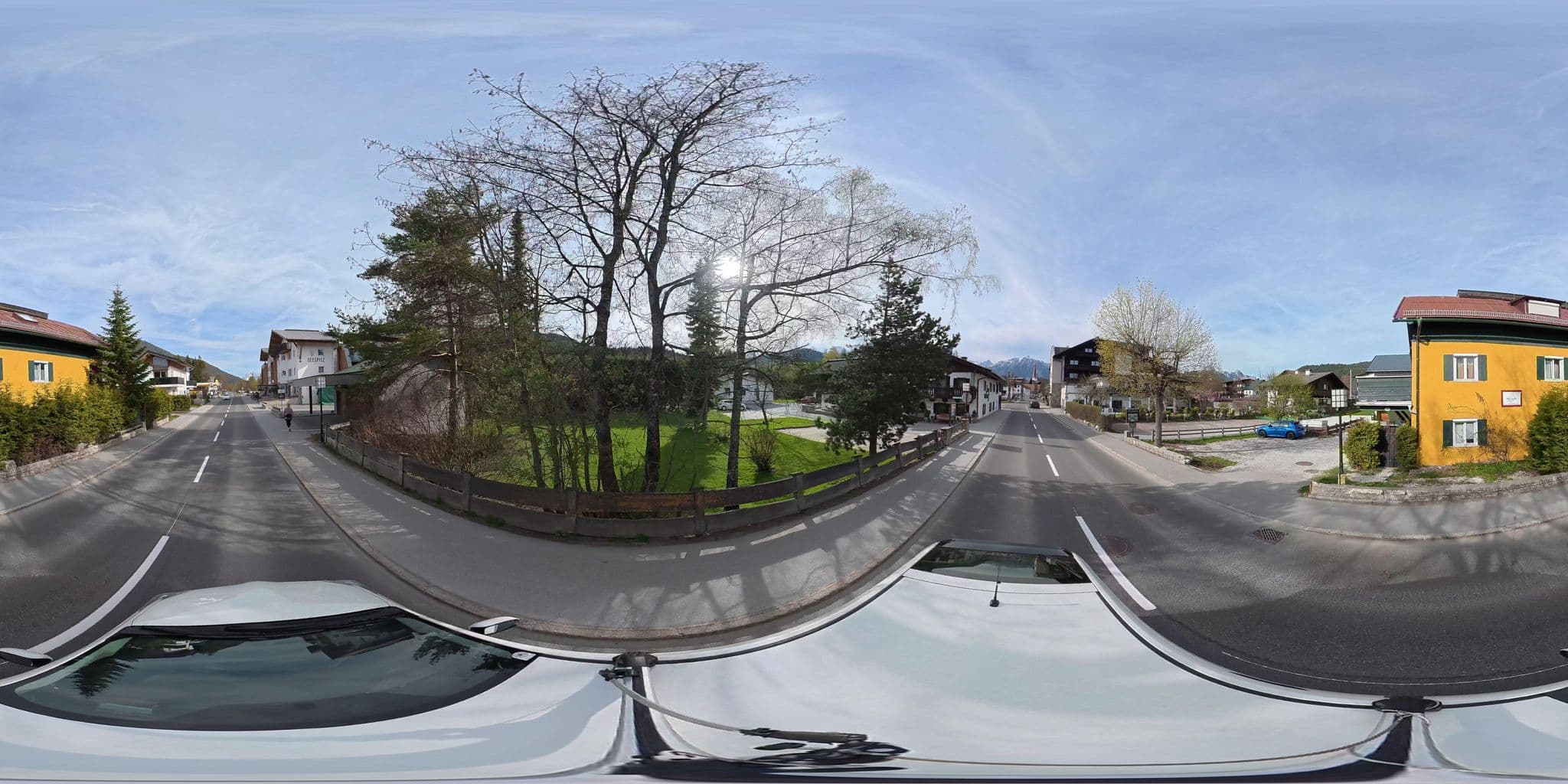 Street view near Fremdenheim Rauth, Seefeld in Tirol — © osmplus_org (CC BY-SA · Mapillary)