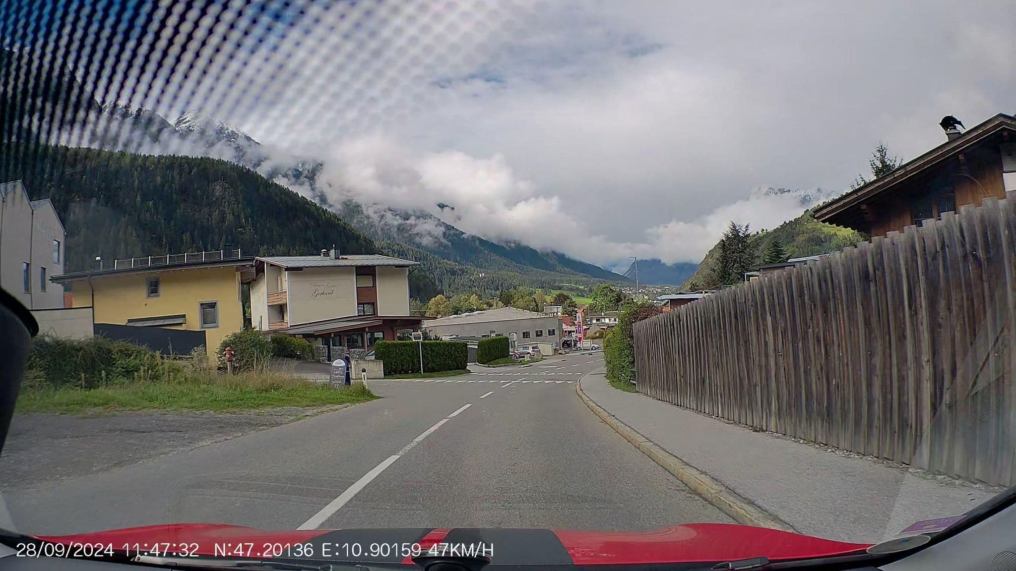 Street view near All-Suite Resort Oetztal, Oetz — © AR88 (CC BY-SA · Mapillary)