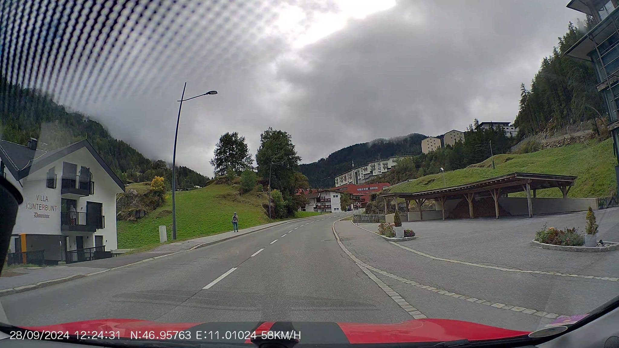 Street view near Gasthaus Schöpf Liliane Schöpf, Sölden — © AR88 (CC BY-SA · Mapillary)