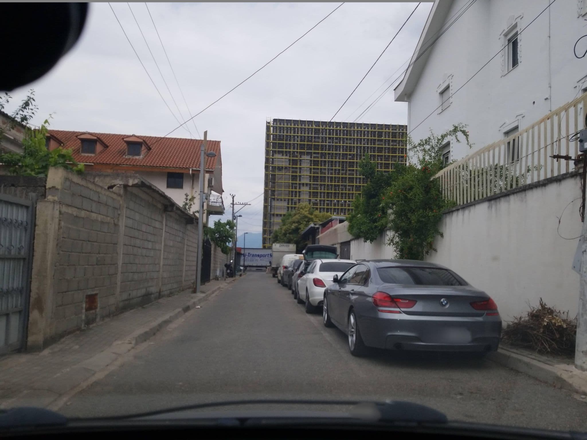 Street view near Hotel Zanussi, Tirana
