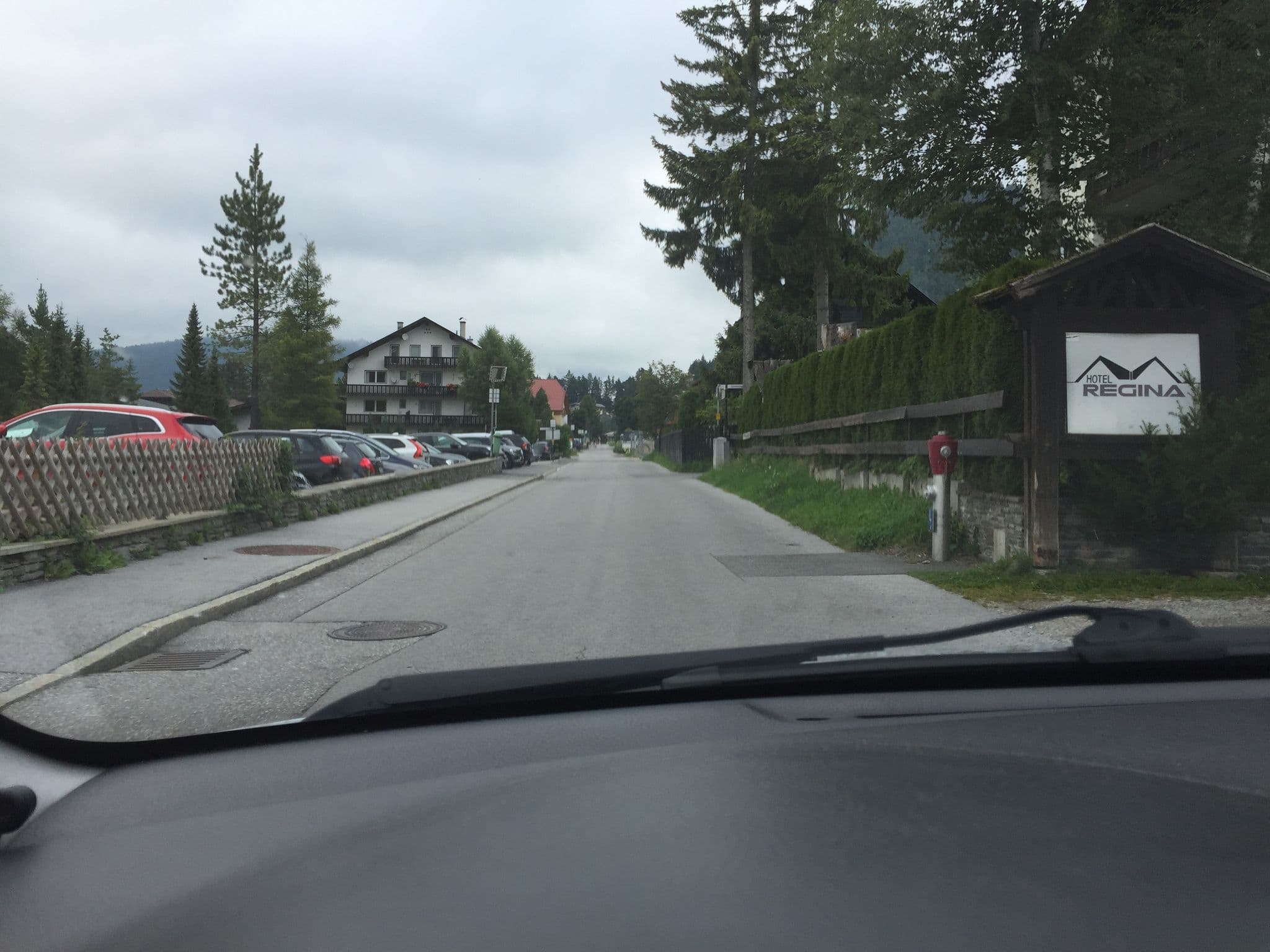 Street view near Appartementhaus Max Liebl, Seefeld in Tirol — © ferenczia (CC BY-SA · Mapillary)