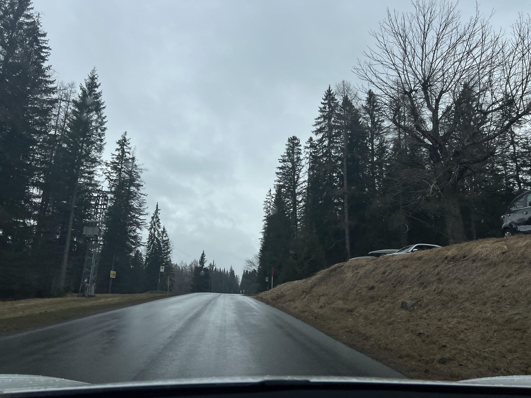 Street view near Zugspitz-Hotel Diana Thörle, Ehrwald — © ottor (CC BY-SA · Mapillary)