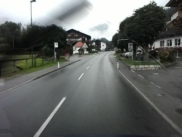 Street view near Griesenhof Hotel Lermoos, Lermoos — © mprins (CC BY-SA · Mapillary)