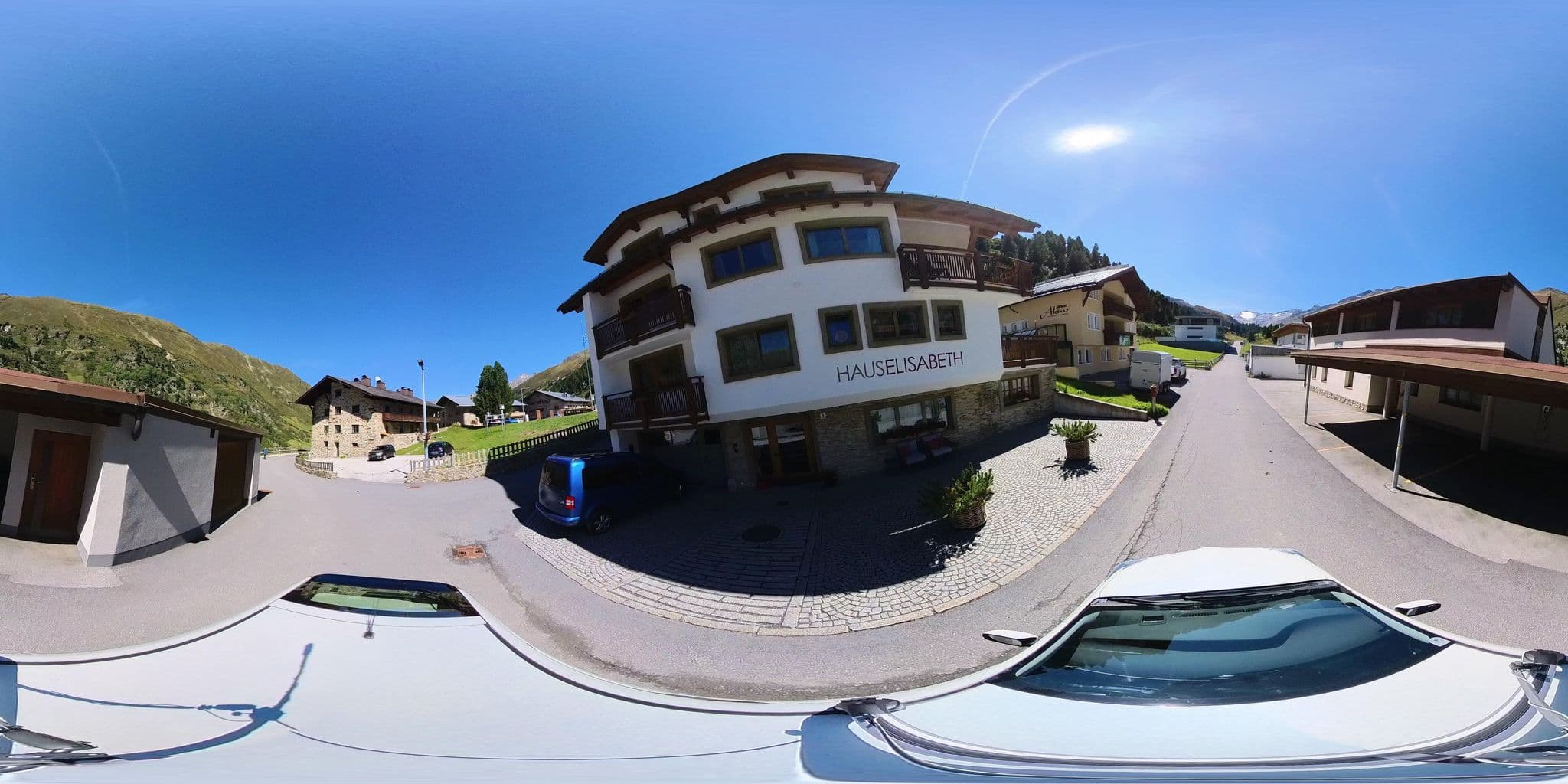 Street view near Appartementhaus Agnes, Sölden — © osmplus_org (CC BY-SA · Mapillary)