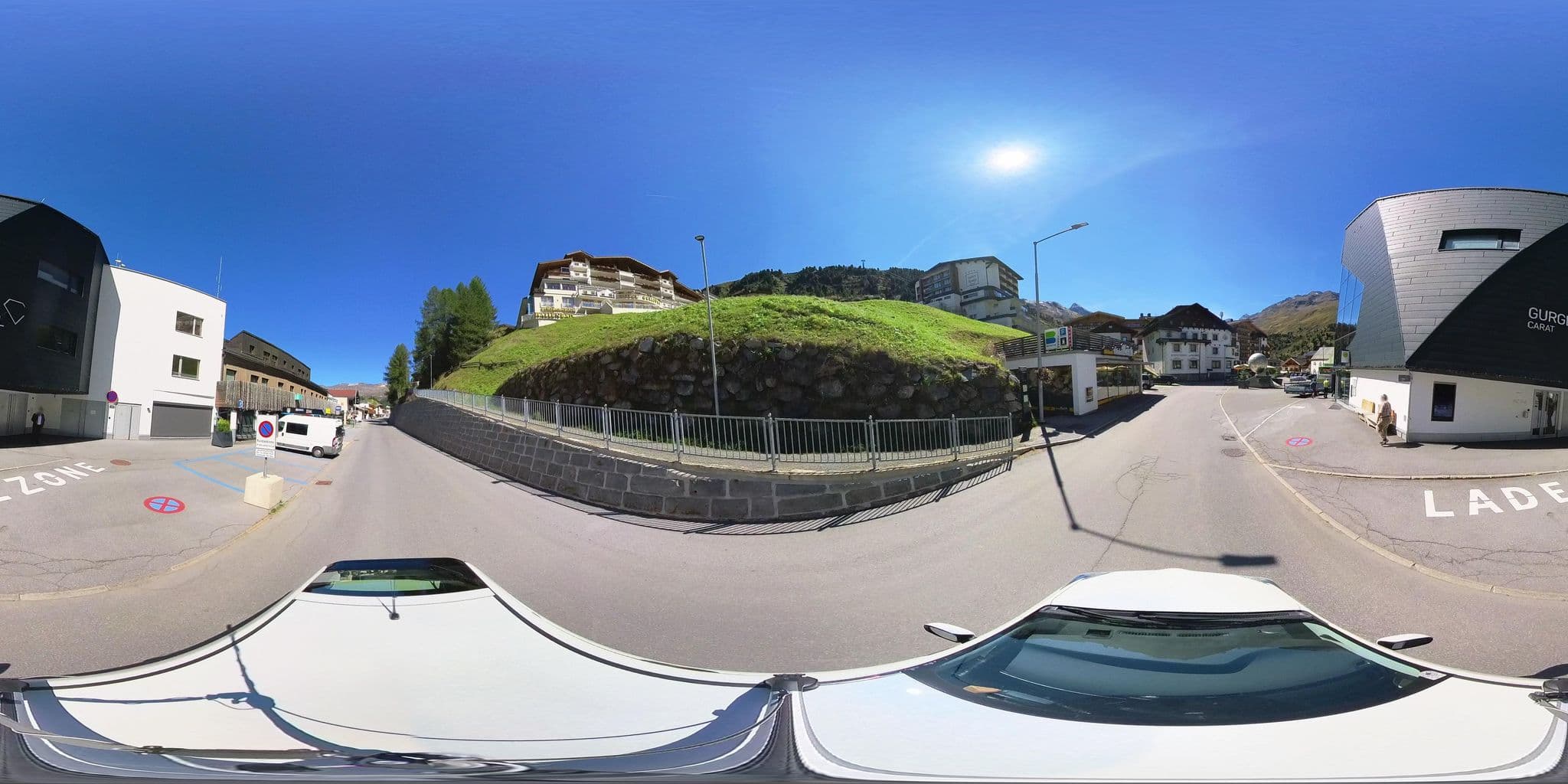 Street view near Hotel Alpengluehen, Sölden — © osmplus_org (CC BY-SA · Mapillary)