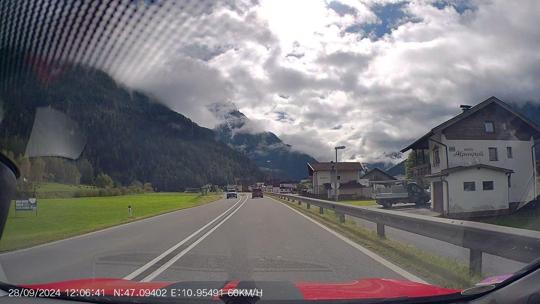 Street view near Haus Alpengruß, Längenfeld — © AR88 (CC BY-SA · Mapillary)