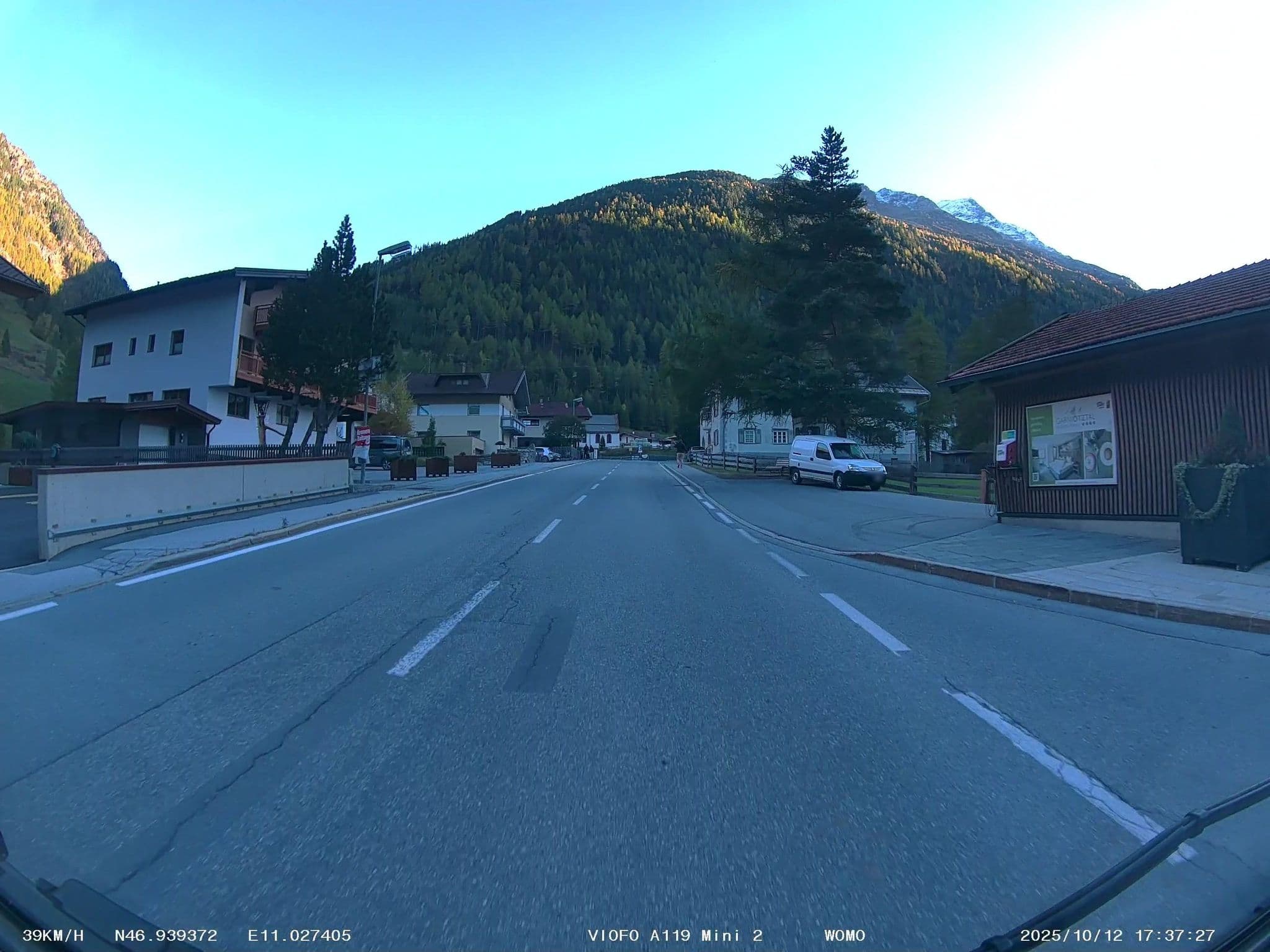 Street view near Hausknecht Pansion, Sölden — © soulcover (CC BY-SA · Mapillary)