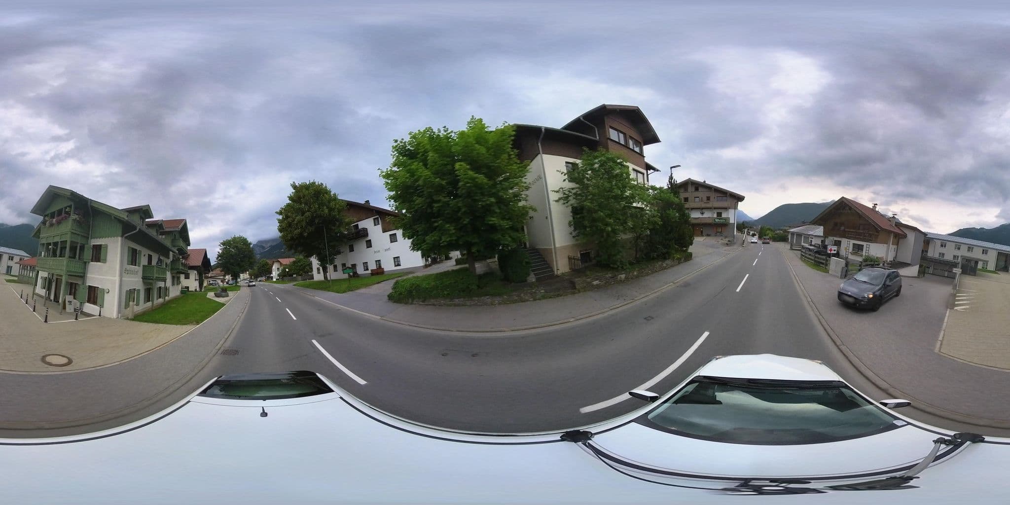 Street view near Randl Haus, Ehrwald — © osmplus_org (CC BY-SA · Mapillary)