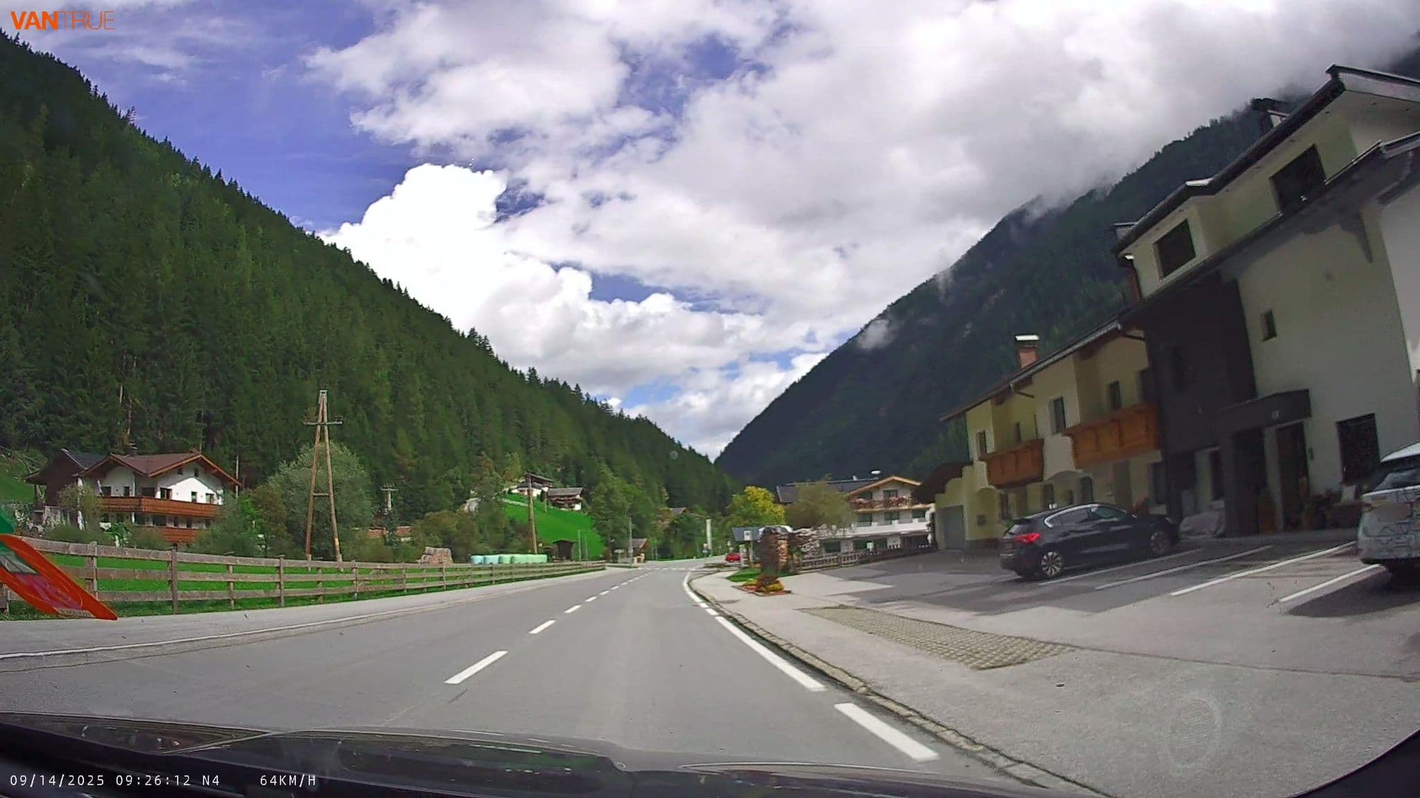 Street view near Frühstückspension Duracher, Neustift im Stubaital — © fcignat (CC BY-SA · Mapillary)