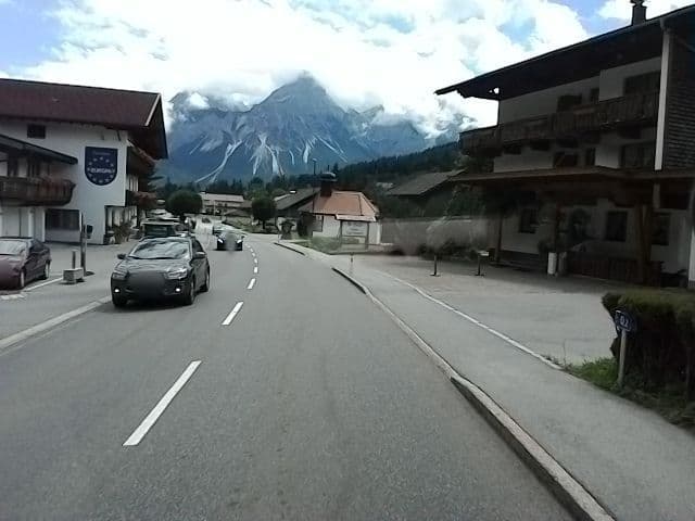 Street view near Pension Appartements Via Claudia, Lermoos — © mprins (CC BY-SA · Mapillary)