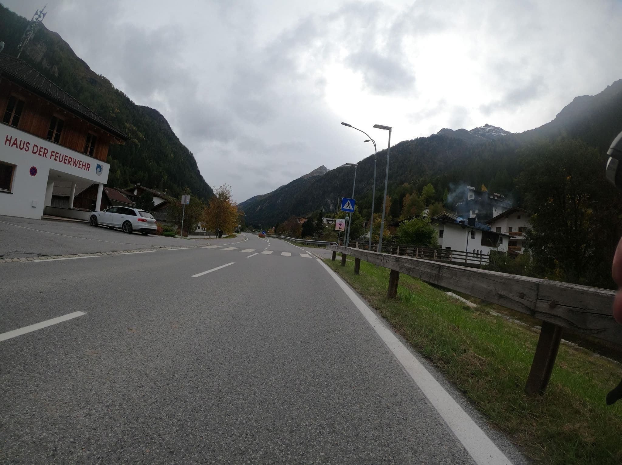 Street view near Johann Landerer, Ried im Oberinntal — © Langfahrer (CC BY-SA · Mapillary)