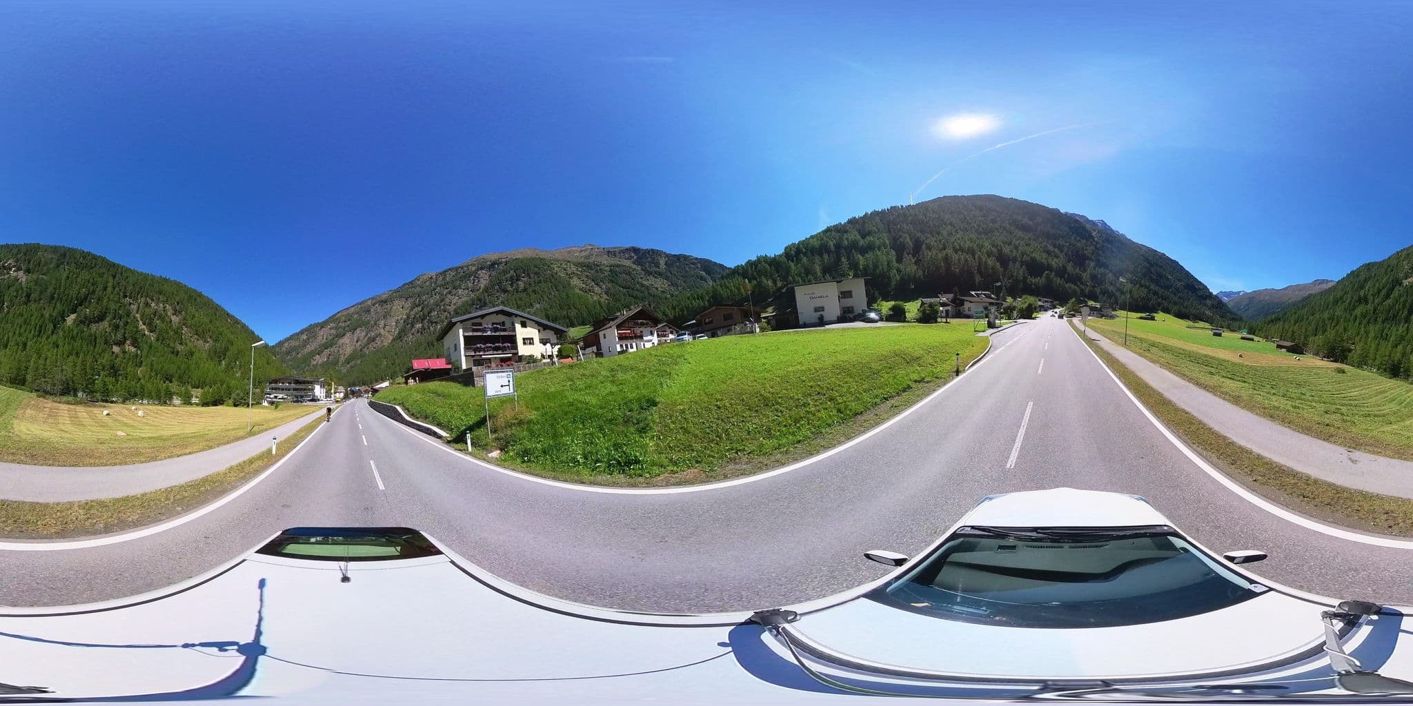 Street view near Gästehaus Judith - Birgit Santner, Sölden — © osmplus_org (CC BY-SA · Mapillary)