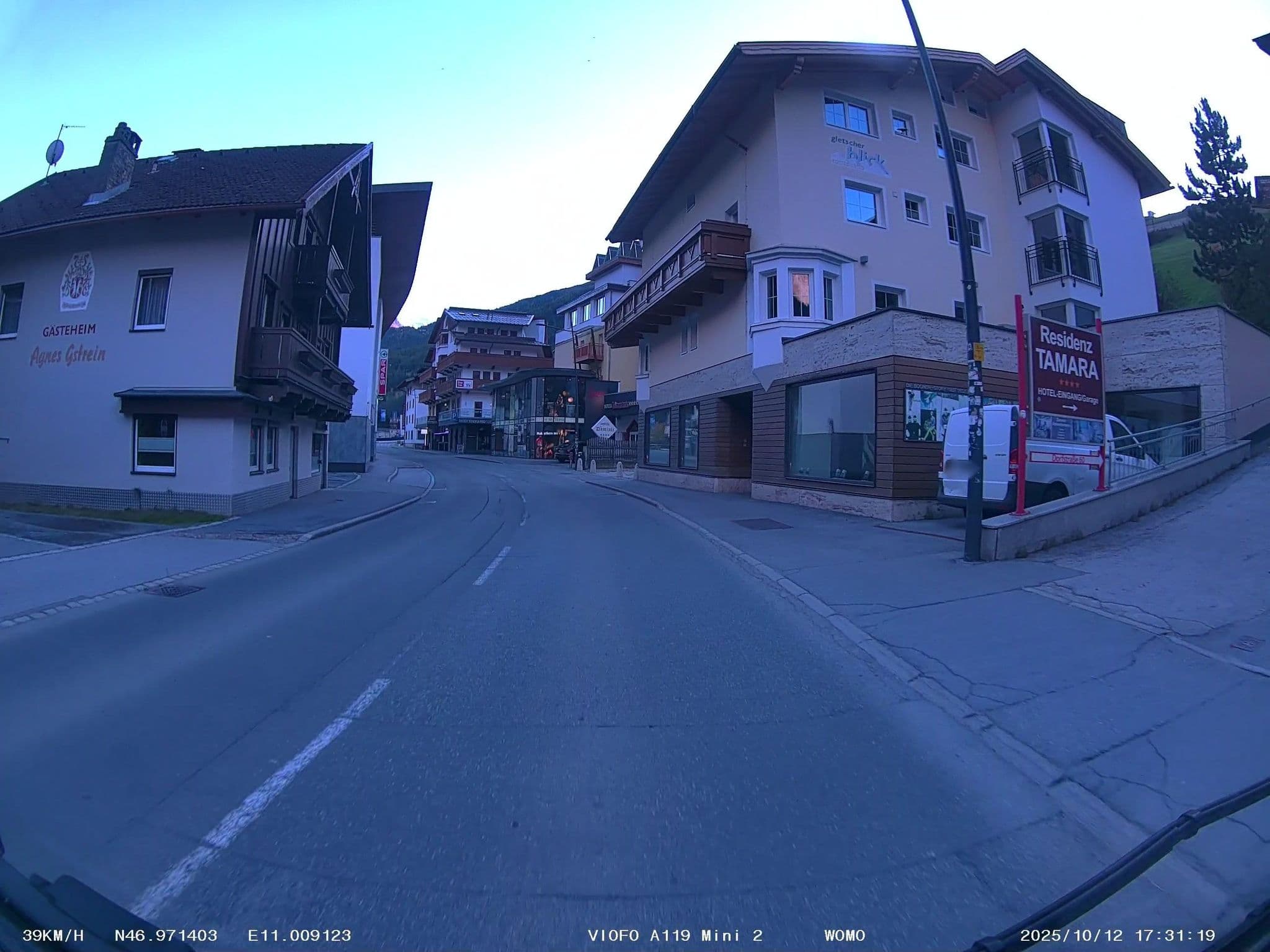 Street view near Haus Agnes Gstrein, Sölden — © soulcover (CC BY-SA · Mapillary)