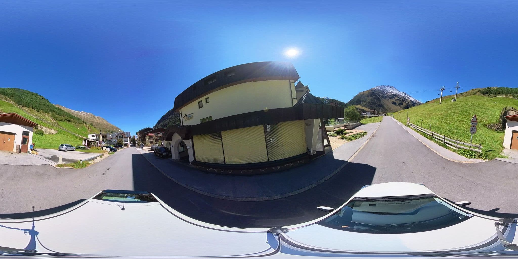 Street view near Hotel Alt Vent, Sölden — © osmplus_org (CC BY-SA · Mapillary)