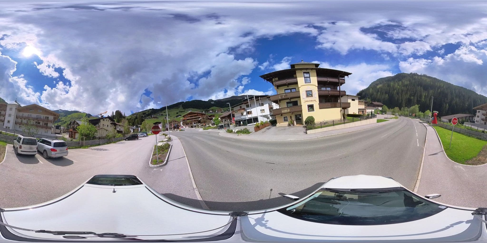 Street view near Hotel-Garni Jakober - Inh Birgit Stock, Tux — © osmplus_org (CC BY-SA · Mapillary)