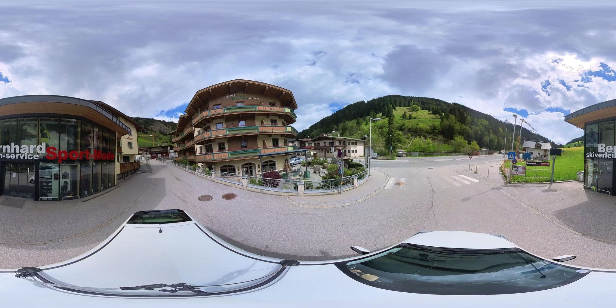 Street view near Haus Tirol Lanersbah 493, Tux — © osmplus_org (CC BY-SA · Mapillary)