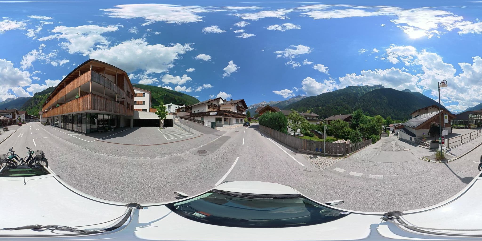 Street view near Ferienhaus Ahorn, Neustift im Stubaital — © osmplus_org (CC BY-SA · Mapillary)