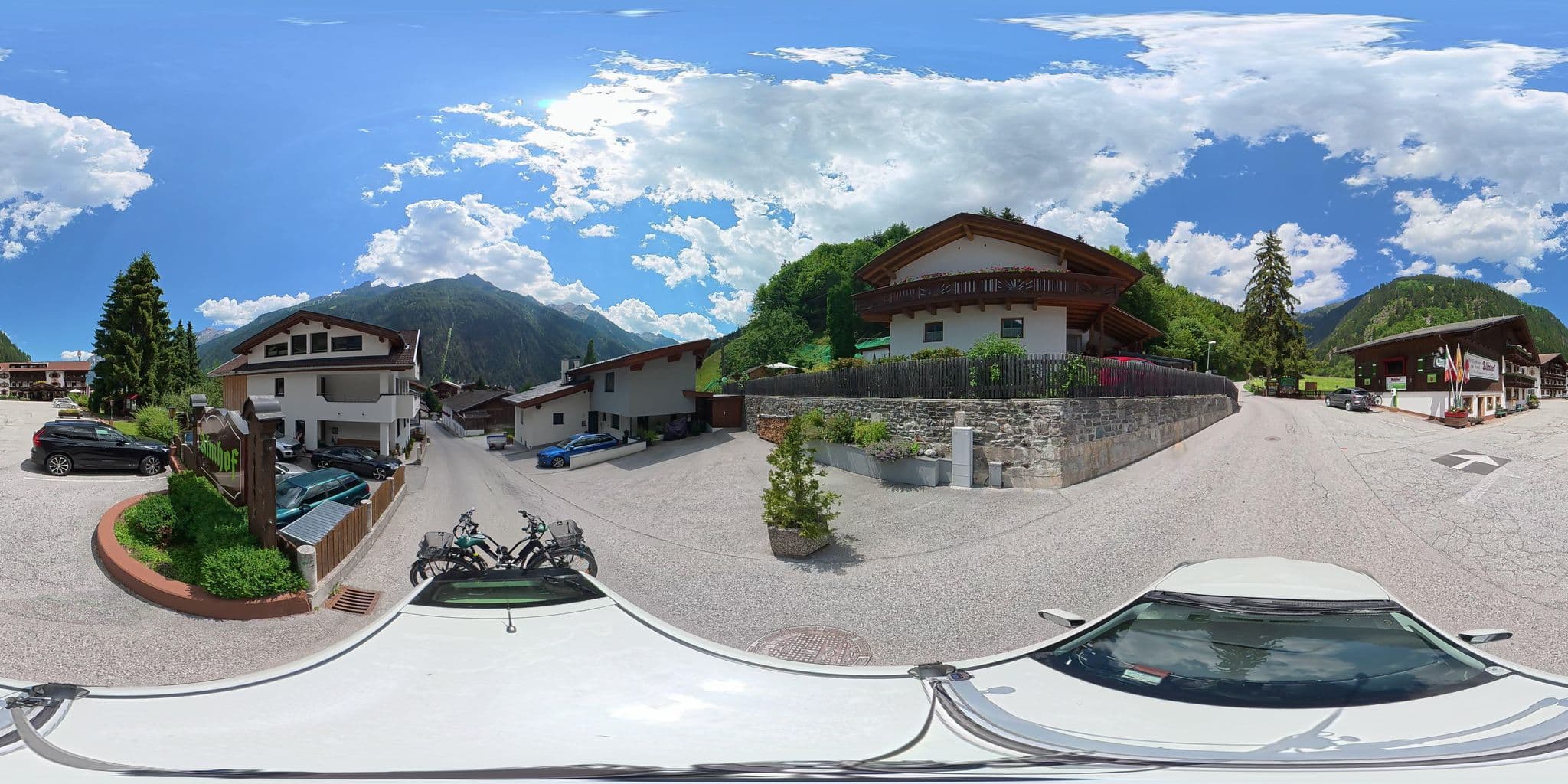 Street view near Ferirnwohnungen Manuela, Neustift im Stubaital — © osmplus_org (CC BY-SA · Mapillary)
