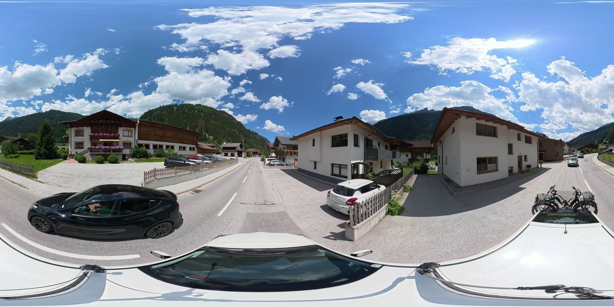Street view near Brollerhof, Neustift im Stubaital — © osmplus_org (CC BY-SA · Mapillary)