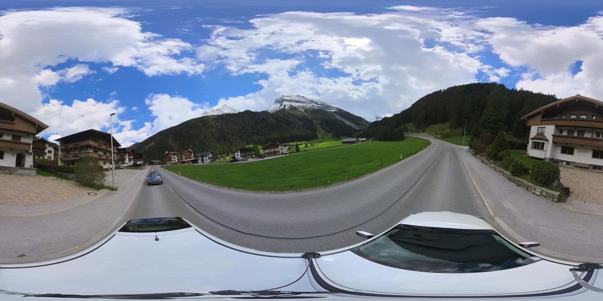 Street view near Haus Tanneck, Tux — © osmplus_org (CC BY-SA · Mapillary)