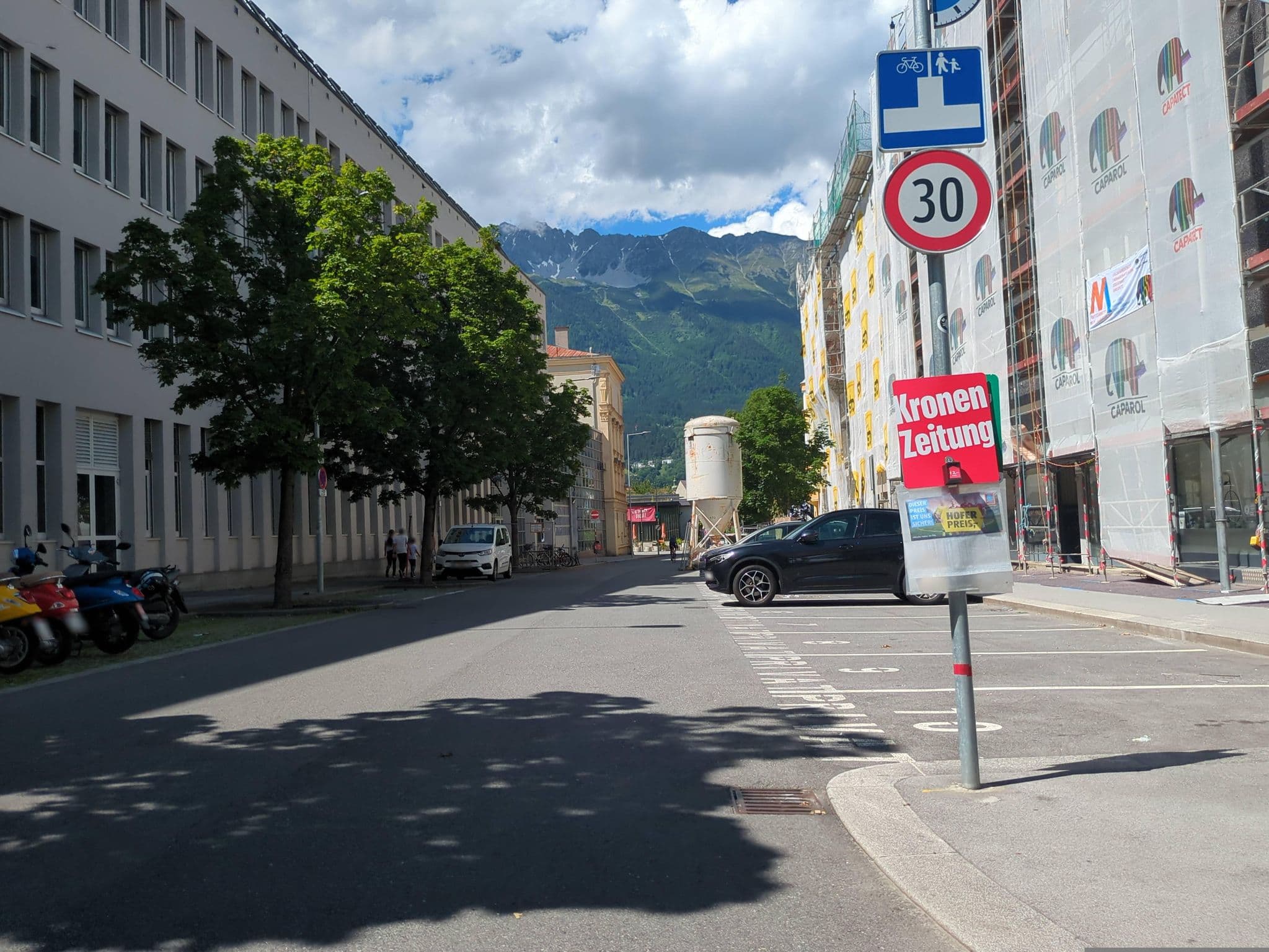Street view near Rist Gebhard Nudelkuch'l, Innsbruck — © innsbruck-barrierefrei (CC BY-SA · Mapillary)