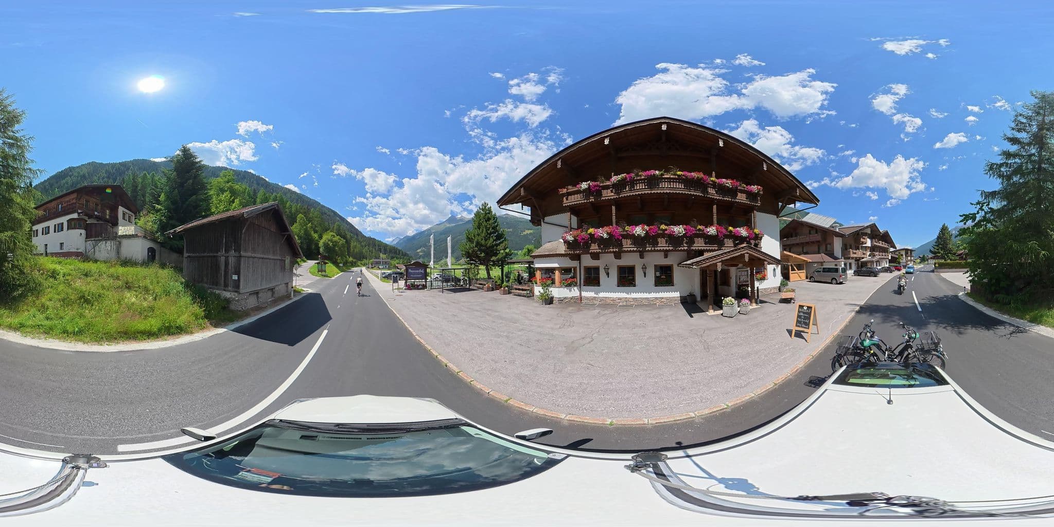 Street view near Brunnenhof, Neustift im Stubaital — © osmplus_org (CC BY-SA · Mapillary)