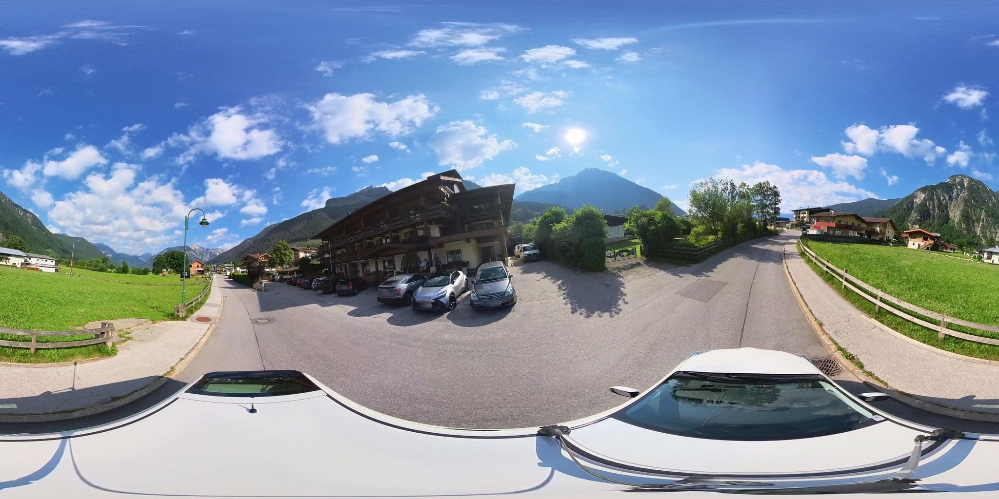 Street view near Pension Margret, Maurach — © osmplus_org (CC BY-SA · Mapillary)