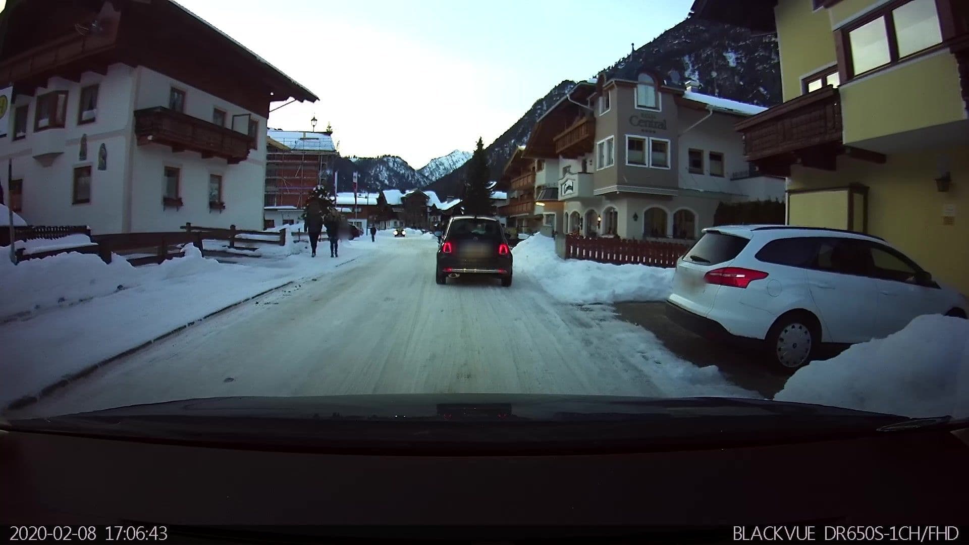 Street view near Hotel Kristall, Maurach — © gpsmapper (CC BY-SA · Mapillary)