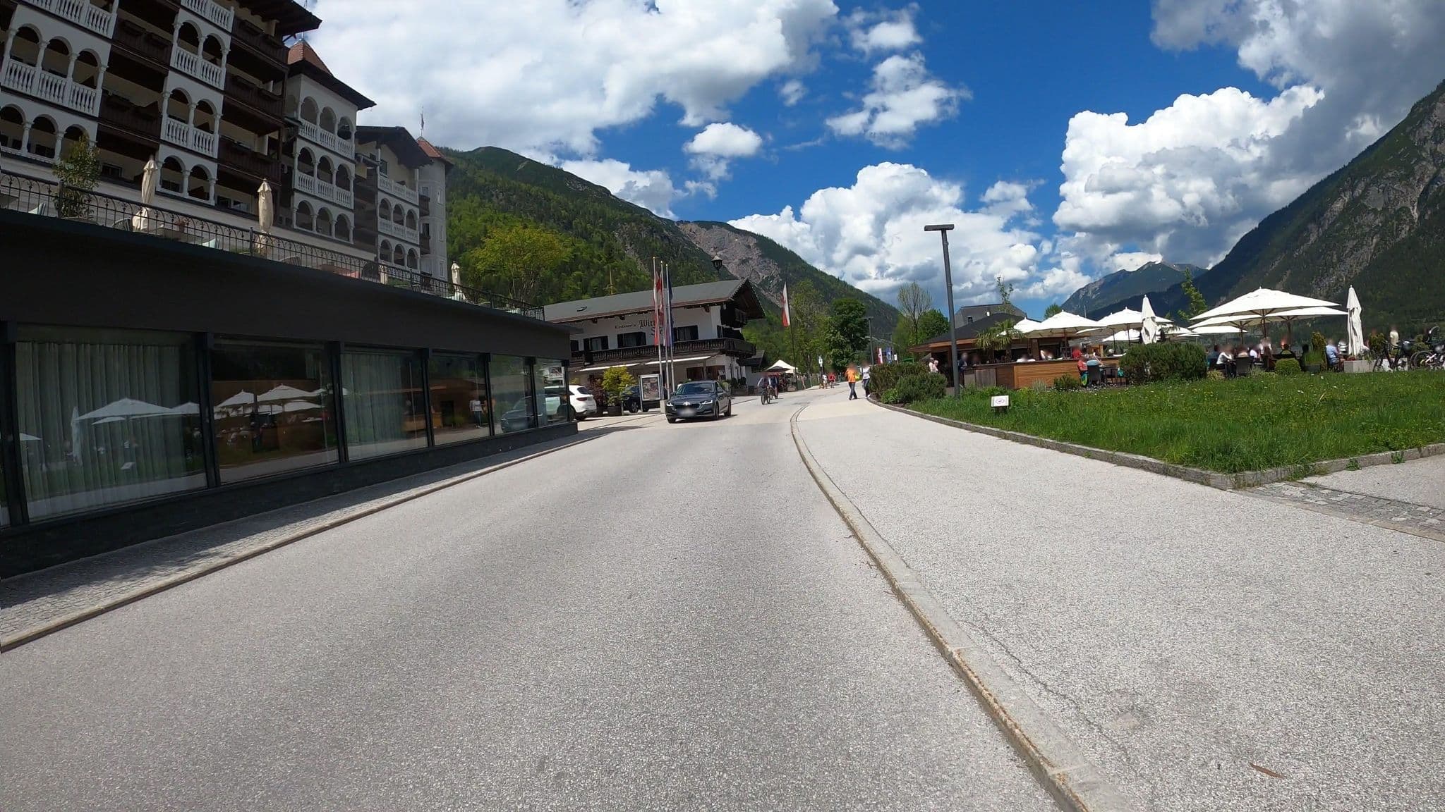 Street view near Strandhotel, Maurach — © osmplus_org (CC BY-SA · Mapillary)