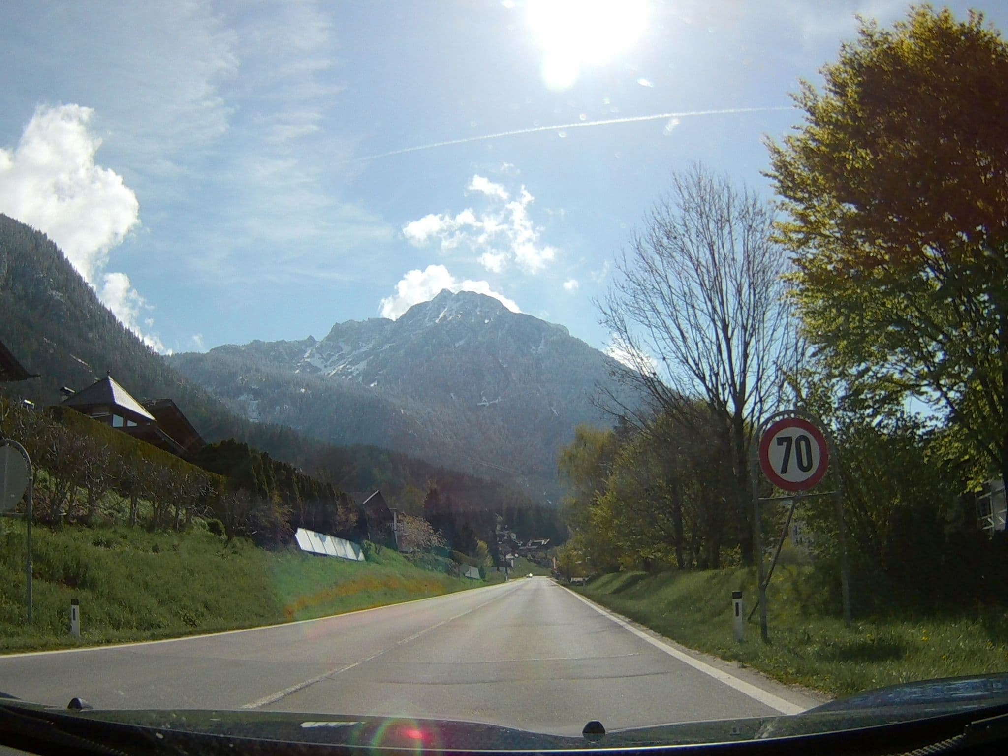 Street view near Ferienwohnung Biechl, Maurach — © oferi (CC BY-SA · Mapillary)